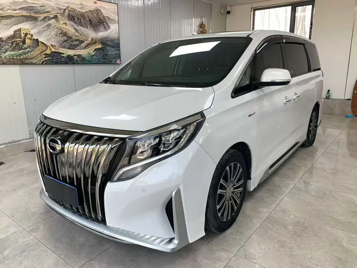 GAC Trumpchi M8  из Китая