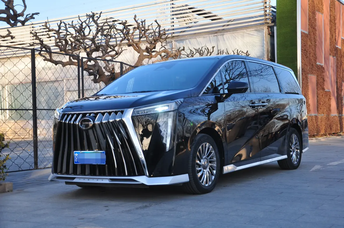 GAC Trumpchi M8  из Китая