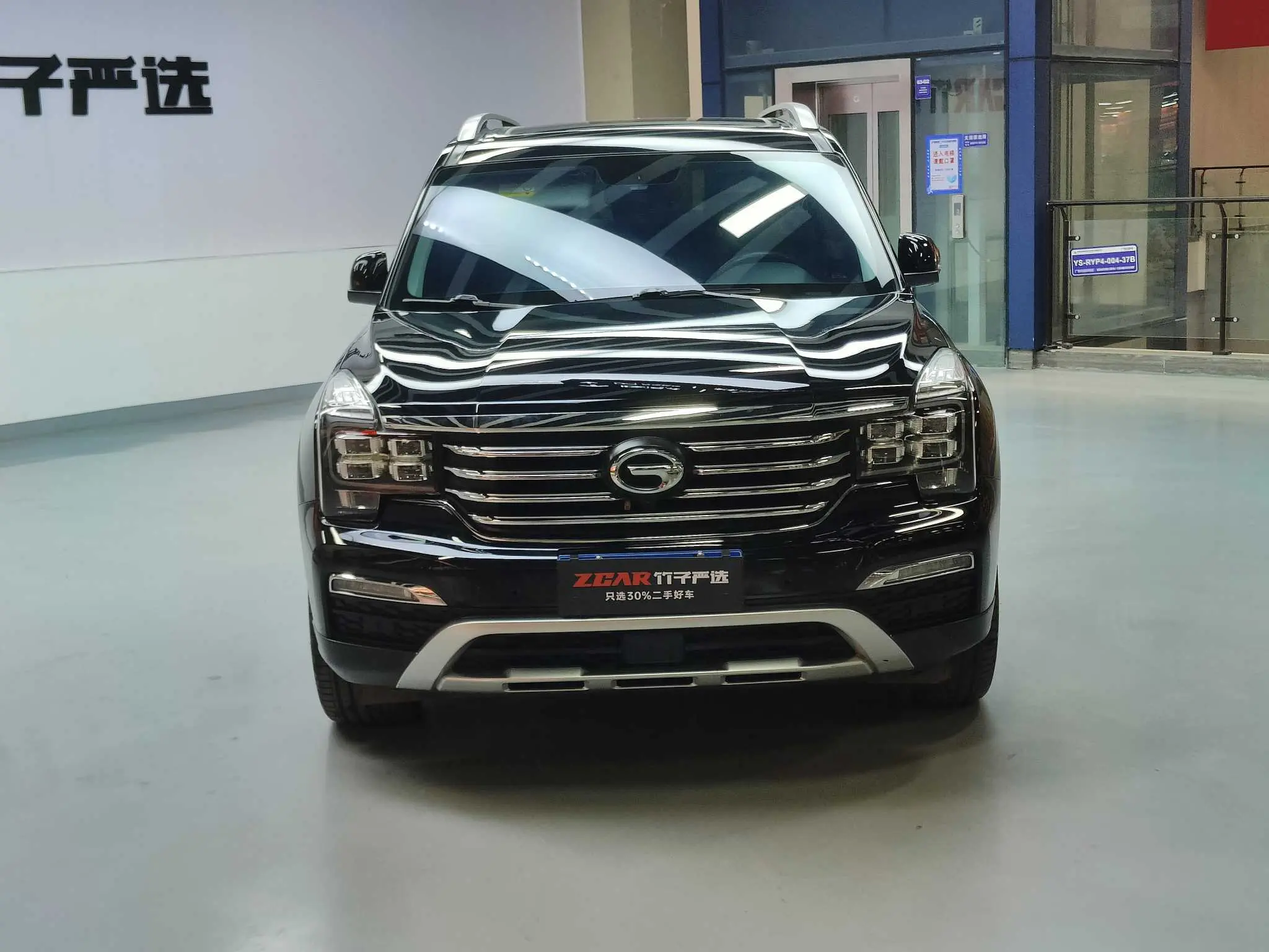 GAC Trumpchi GS8  из Китая