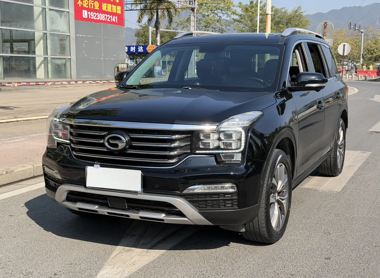 GAC Trumpchi GS8  из Китая
