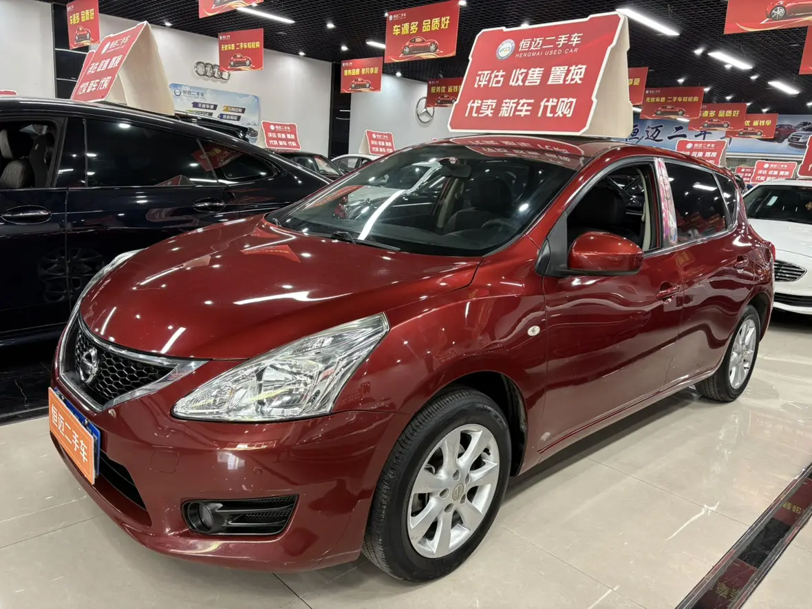 Nissan Tiida  из Китая