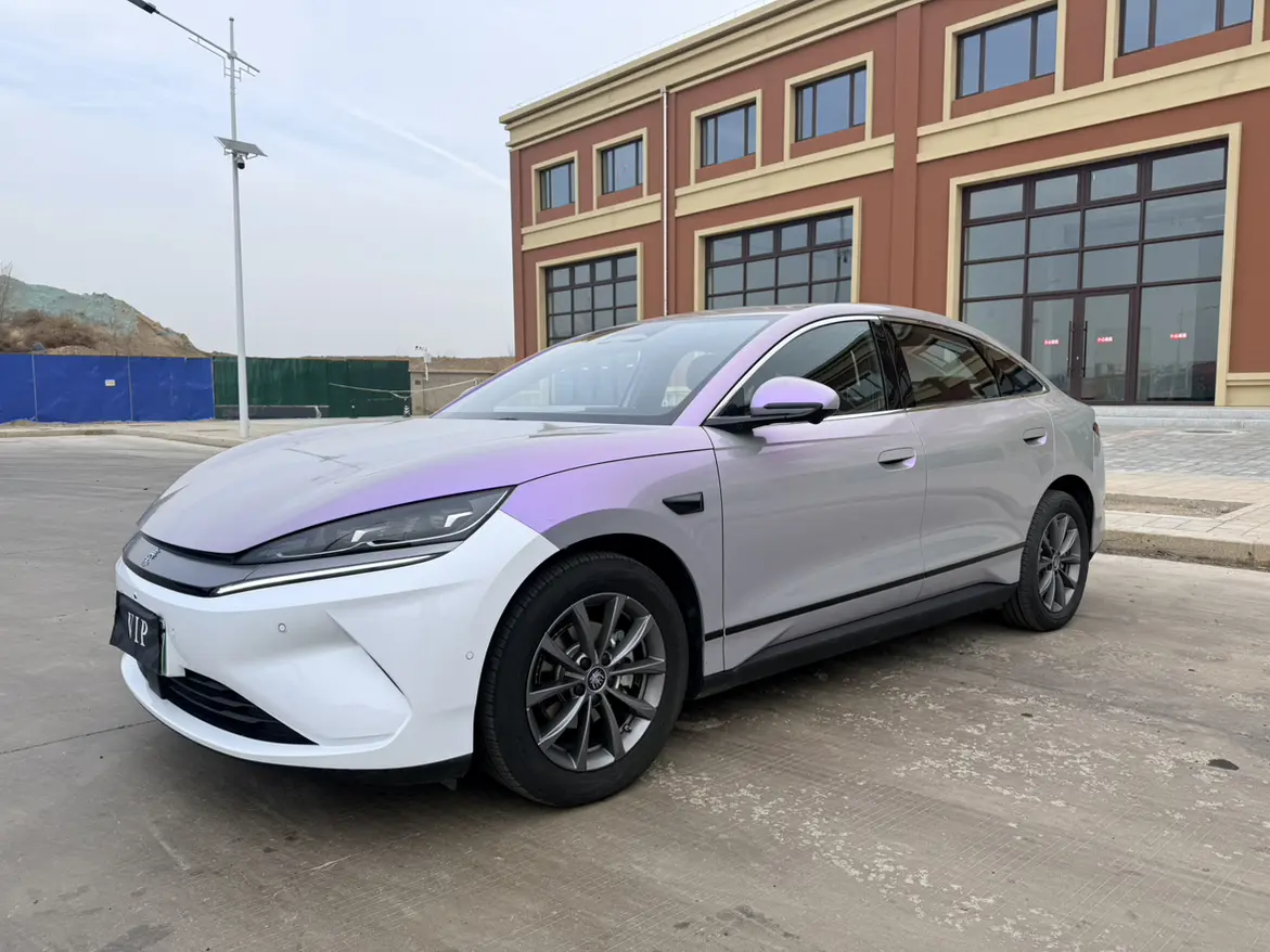 BYD Qin L EV  из Китая