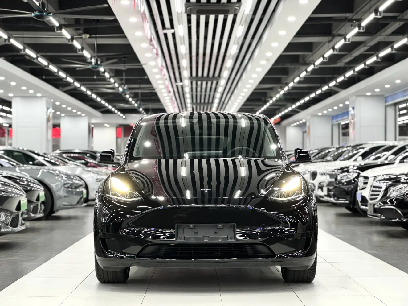 Tesla Model Y  из Китая