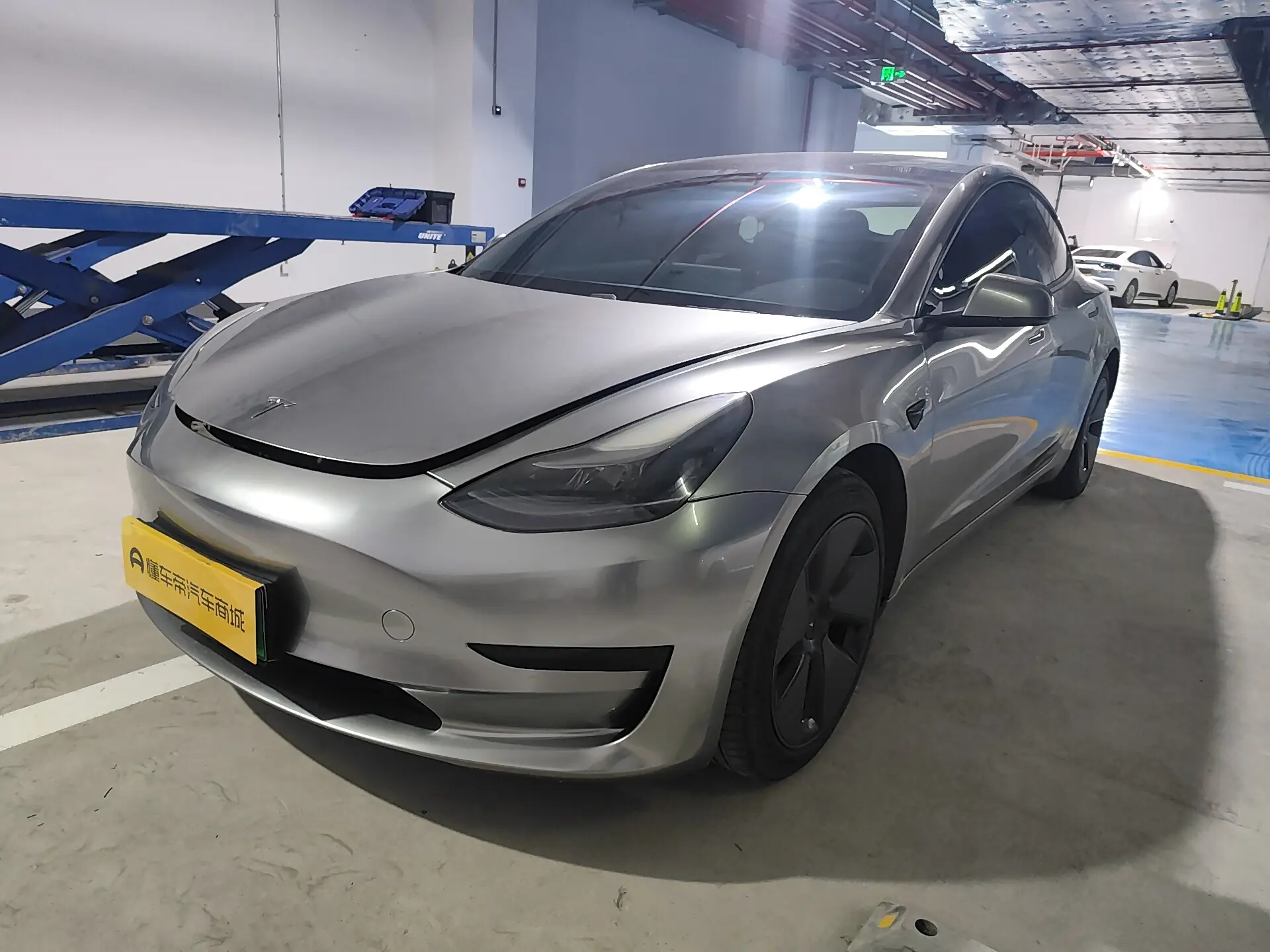 Tesla Model 3  из Китая