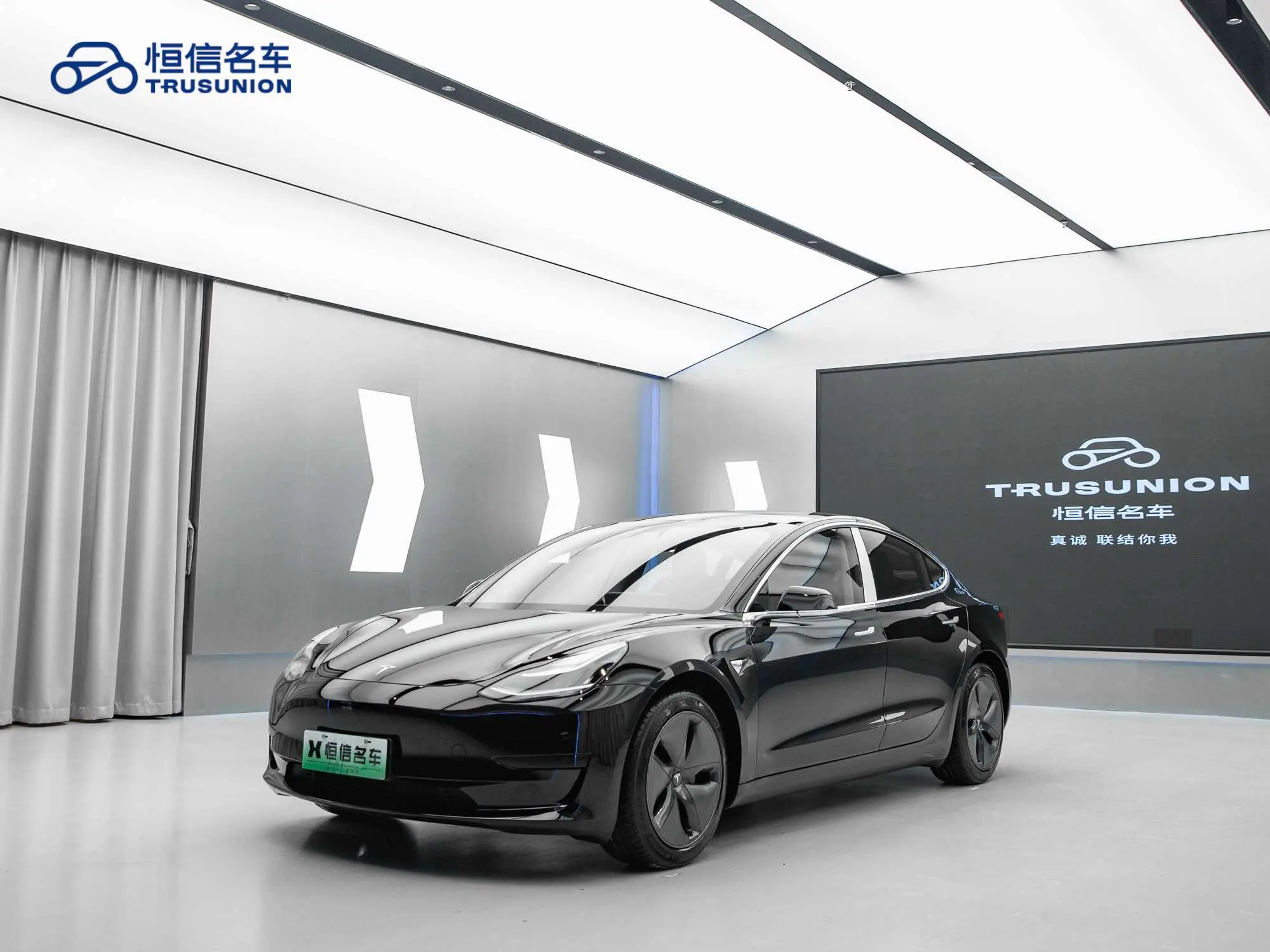 Tesla Model 3  из Китая