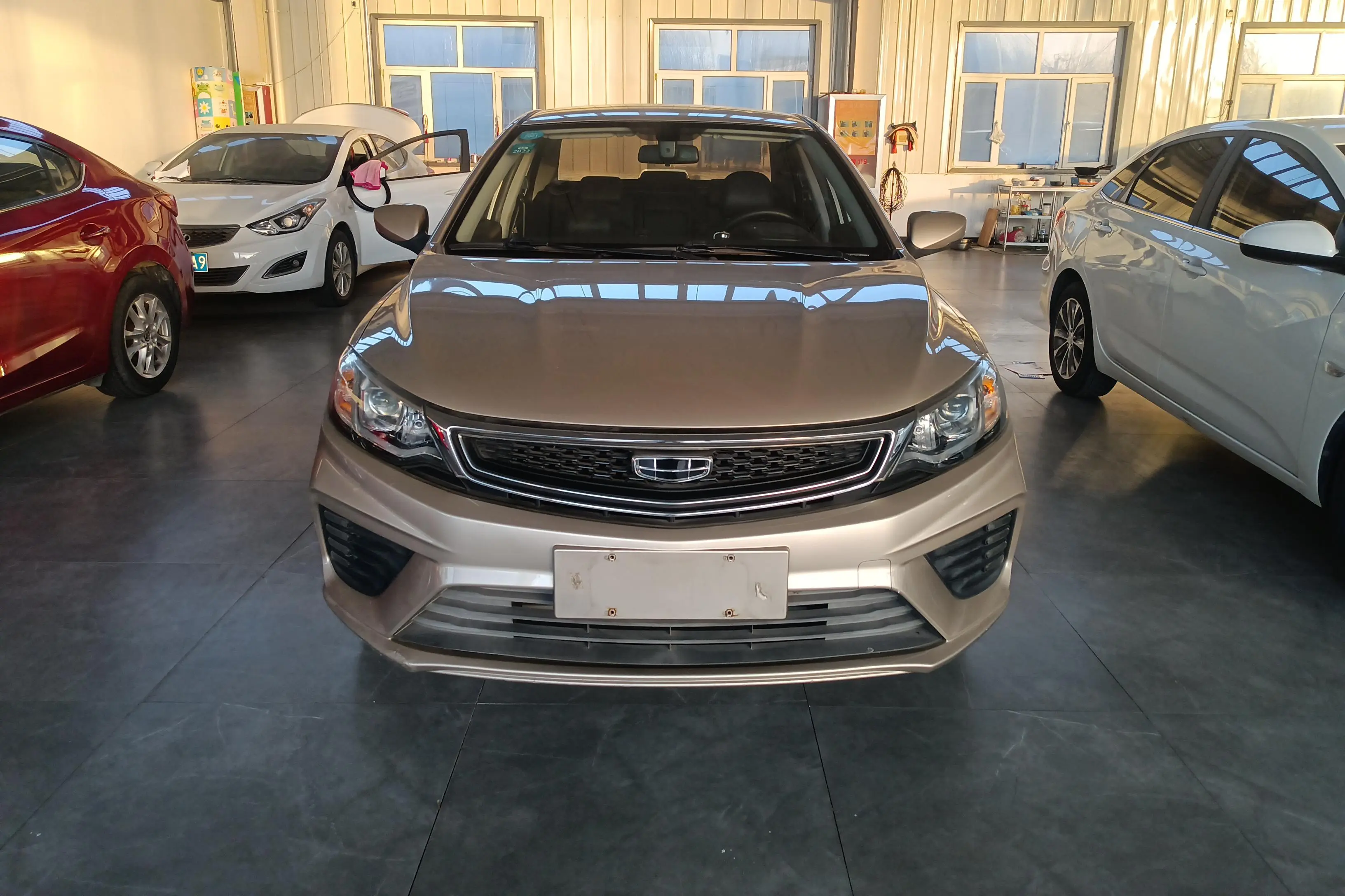 Geely Vision  из Китая