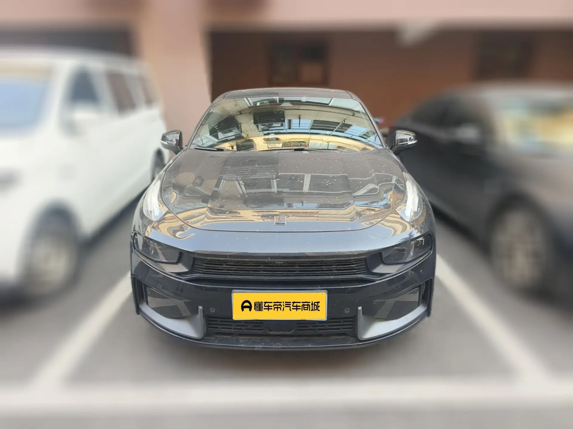 Lynk & Co 03  из Китая