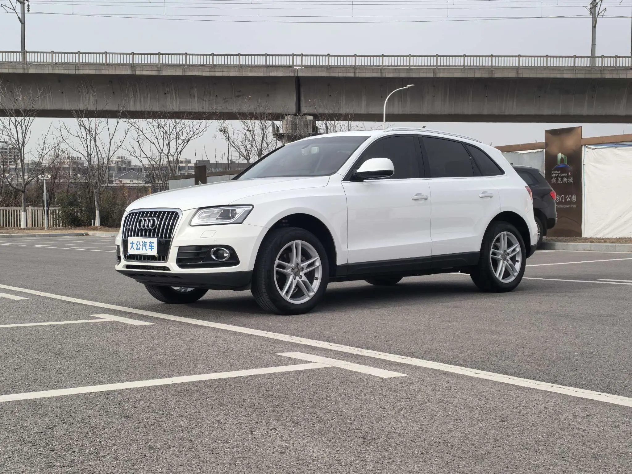 Audi Q5  из Китая