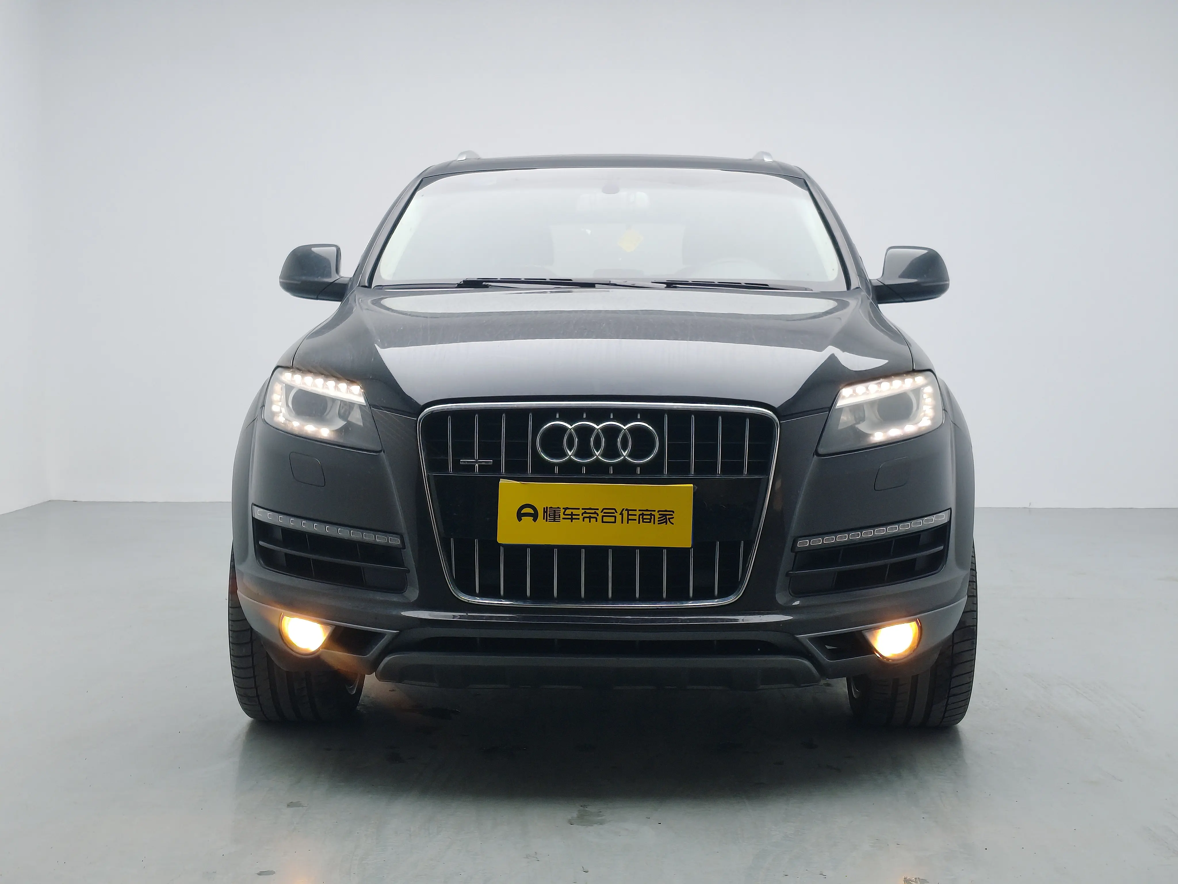 Audi Q7  из Китая