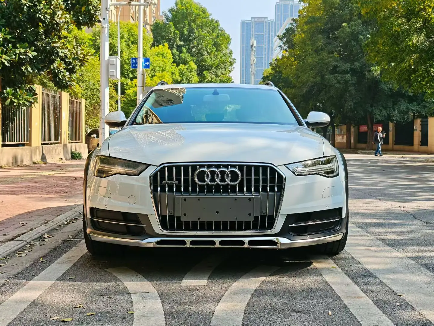 Audi A6  из Китая