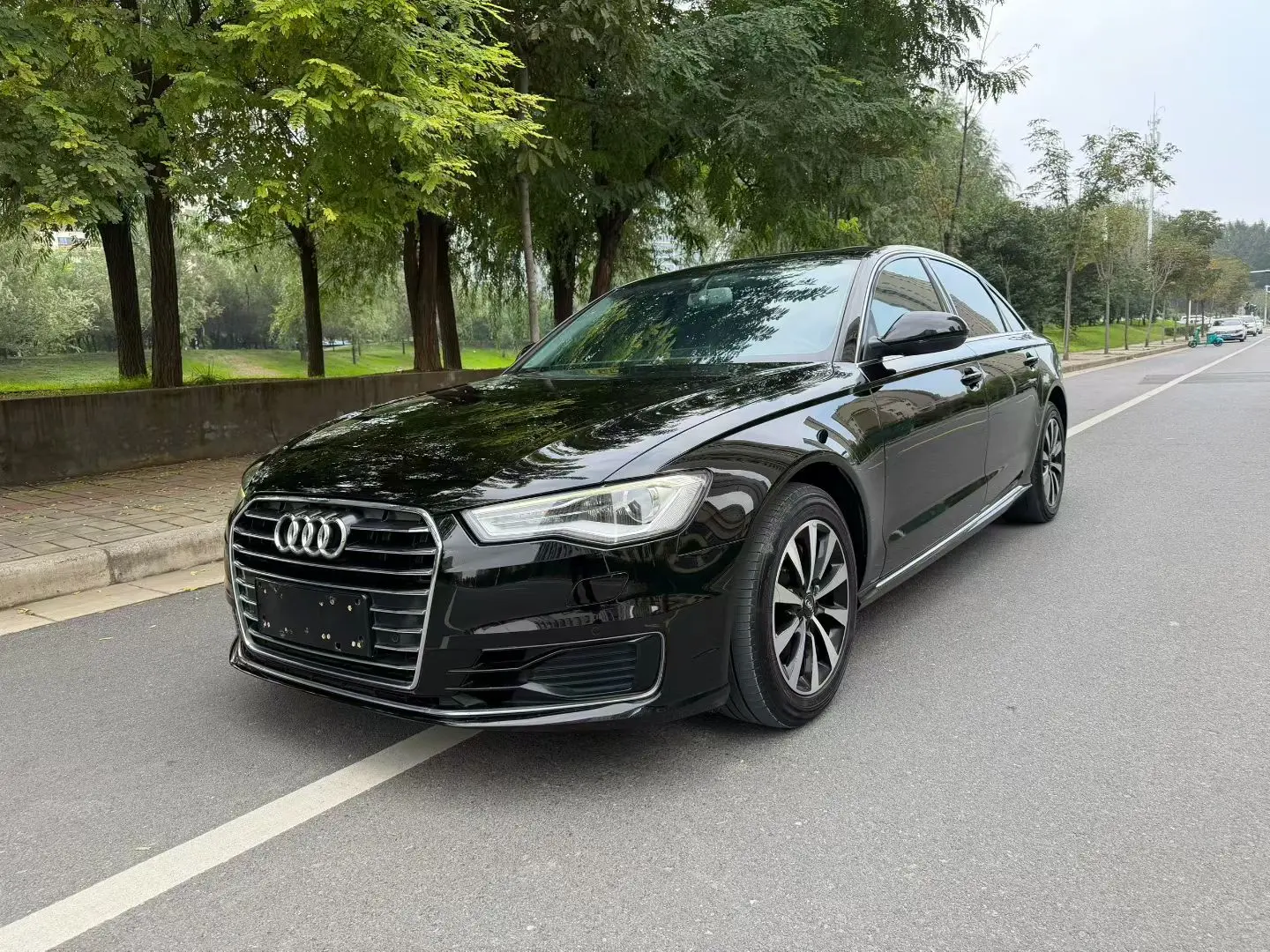 Audi A6L  из Китая