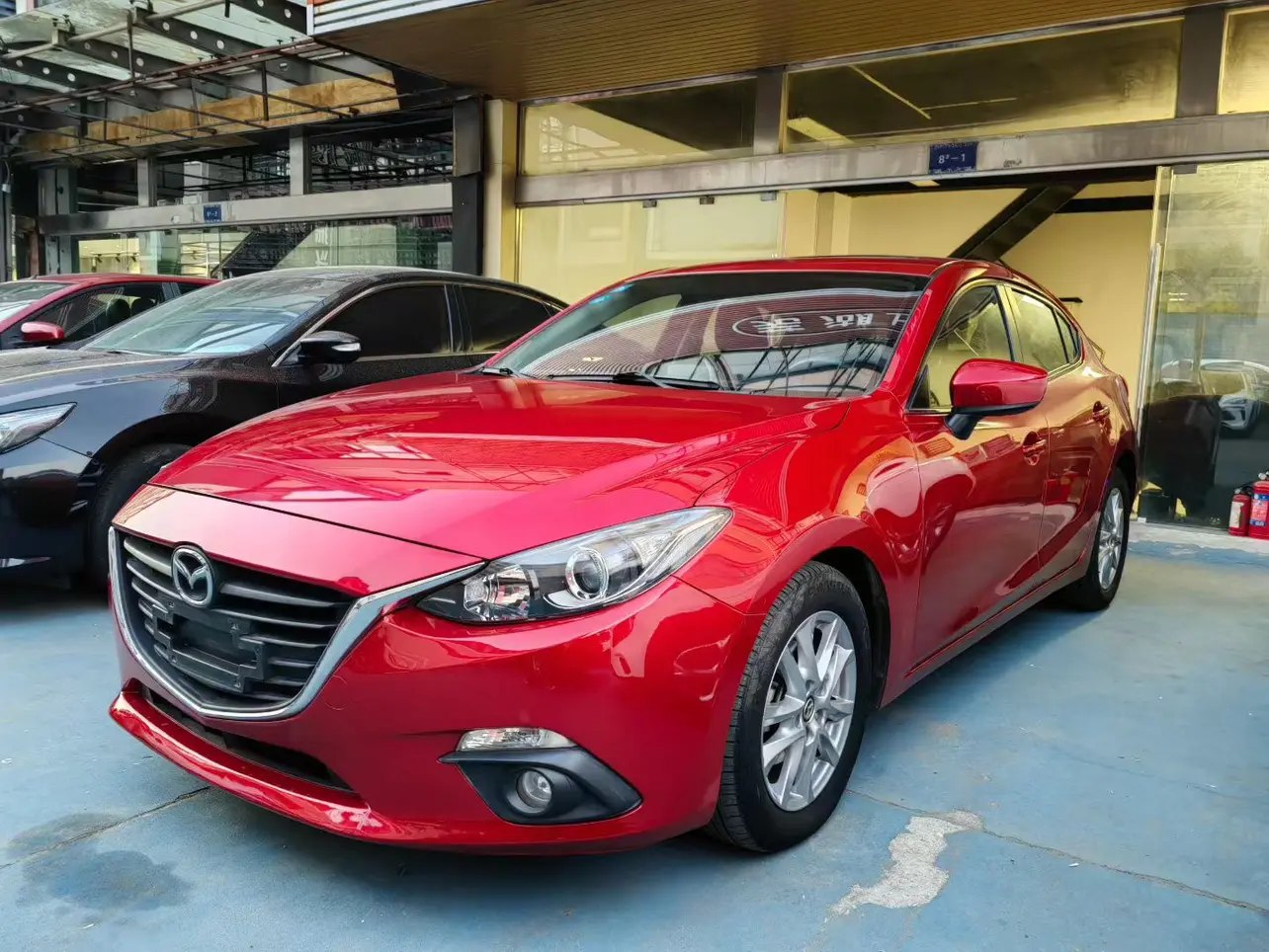 Mazda Axela (Mazda3)  из Китая