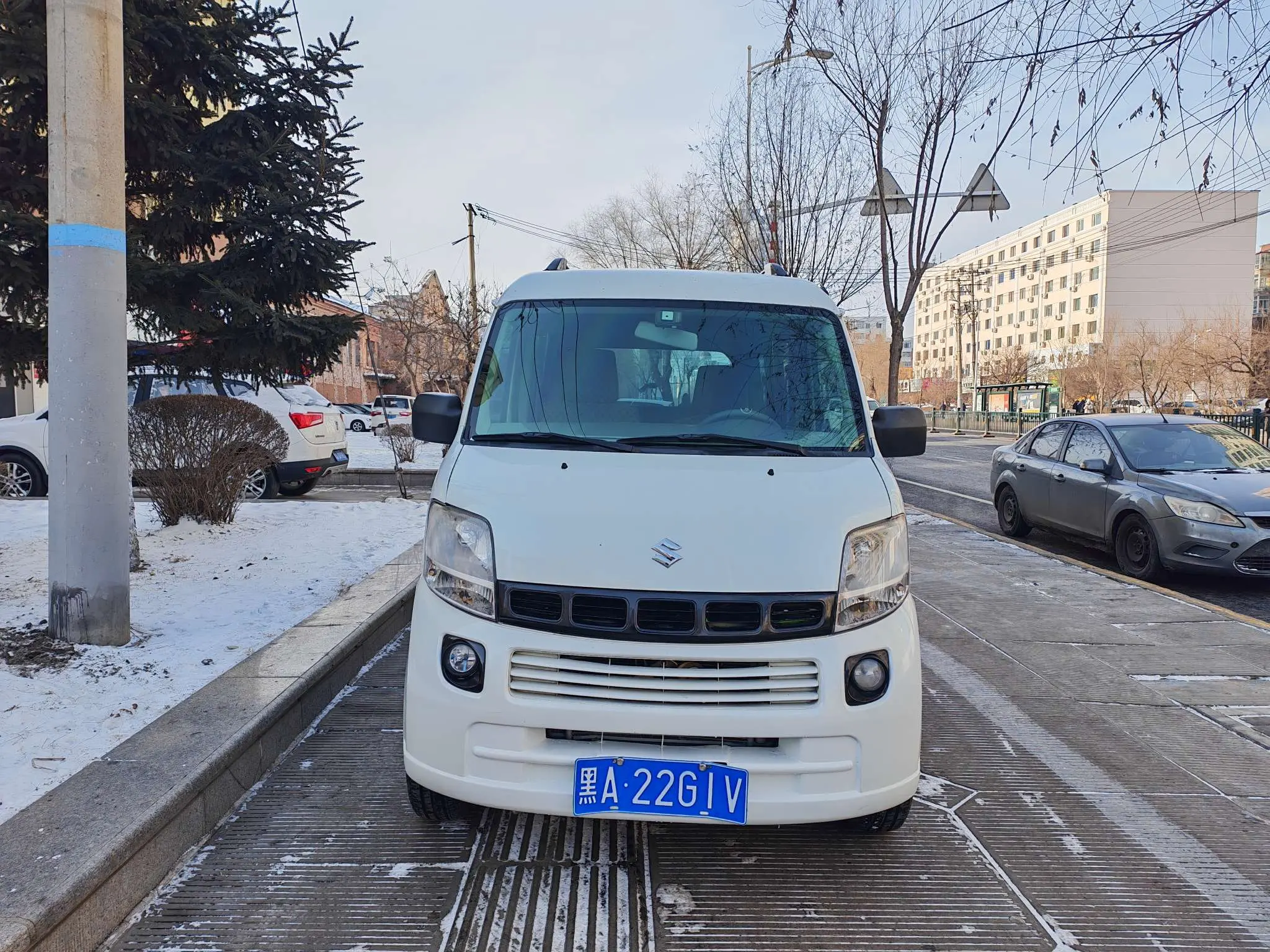 Suzuki Langdi  из Китая