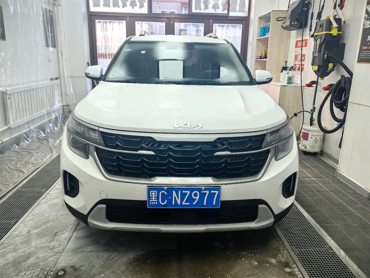 Kia Seltos  из Китая