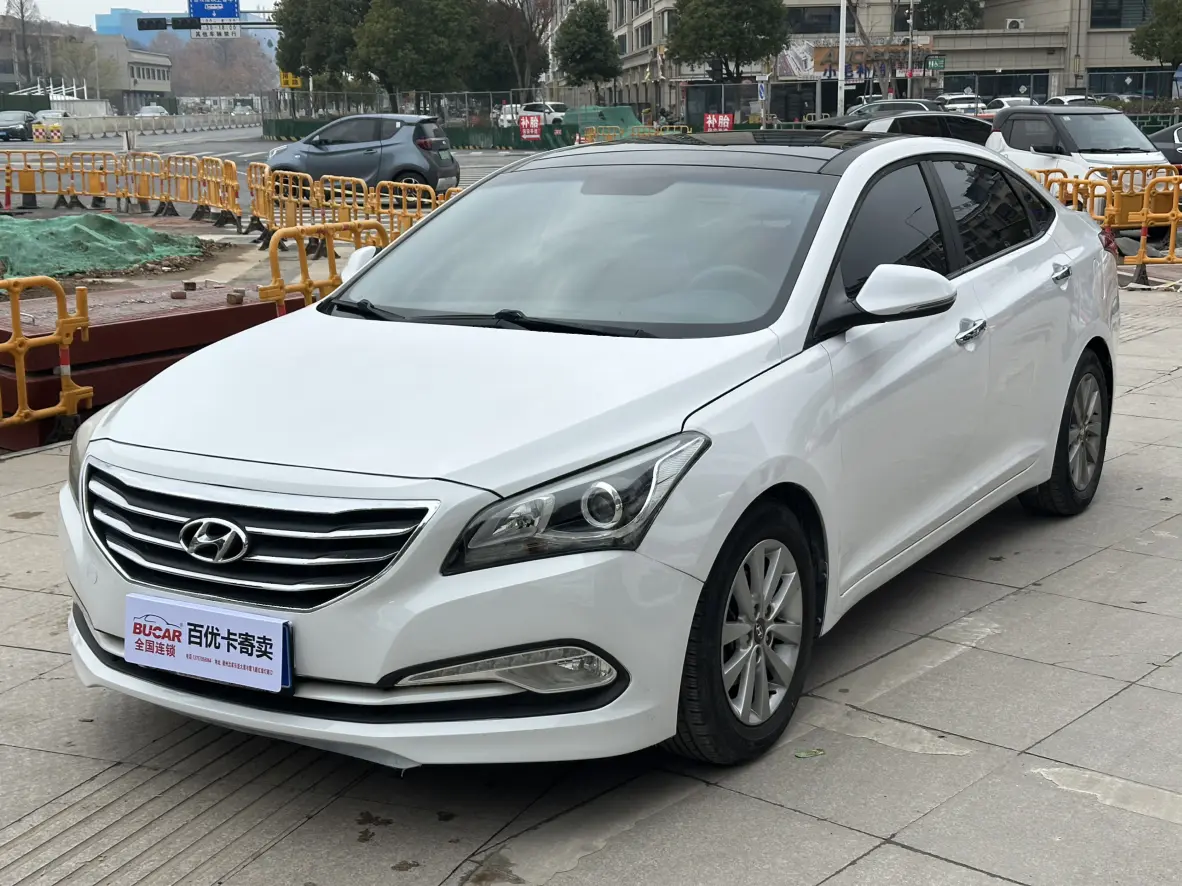 Hyundai Famous pictures  из Китая