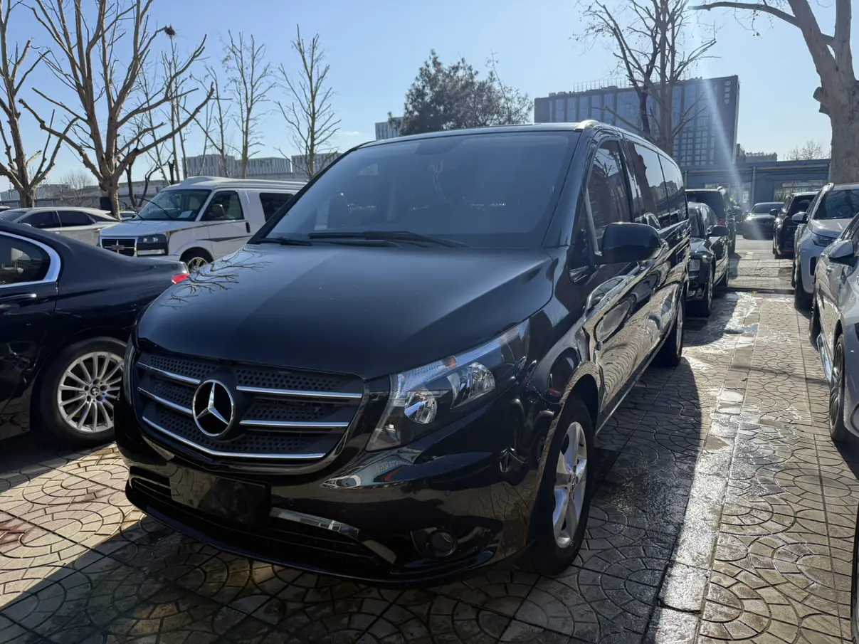 Mercedes-Benz Vito  из Китая