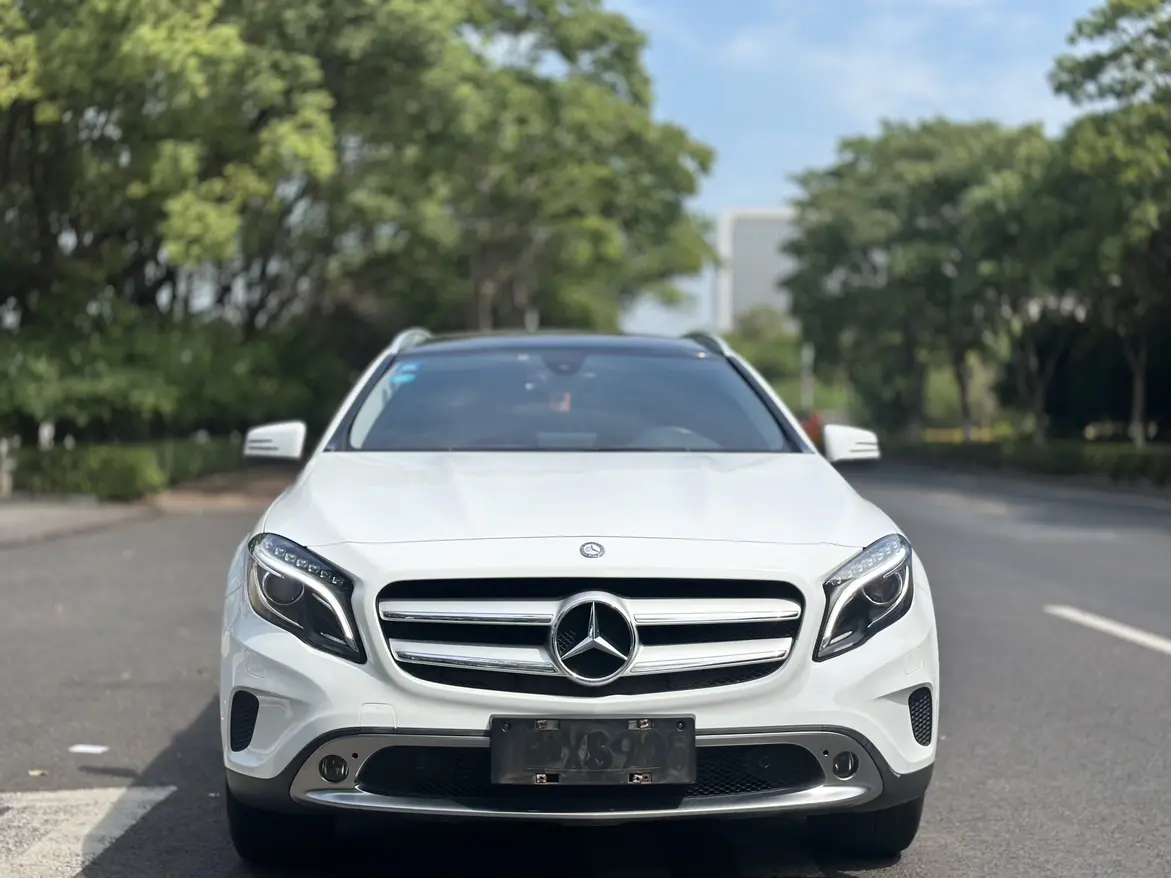 Mercedes-Benz GLA  из Китая