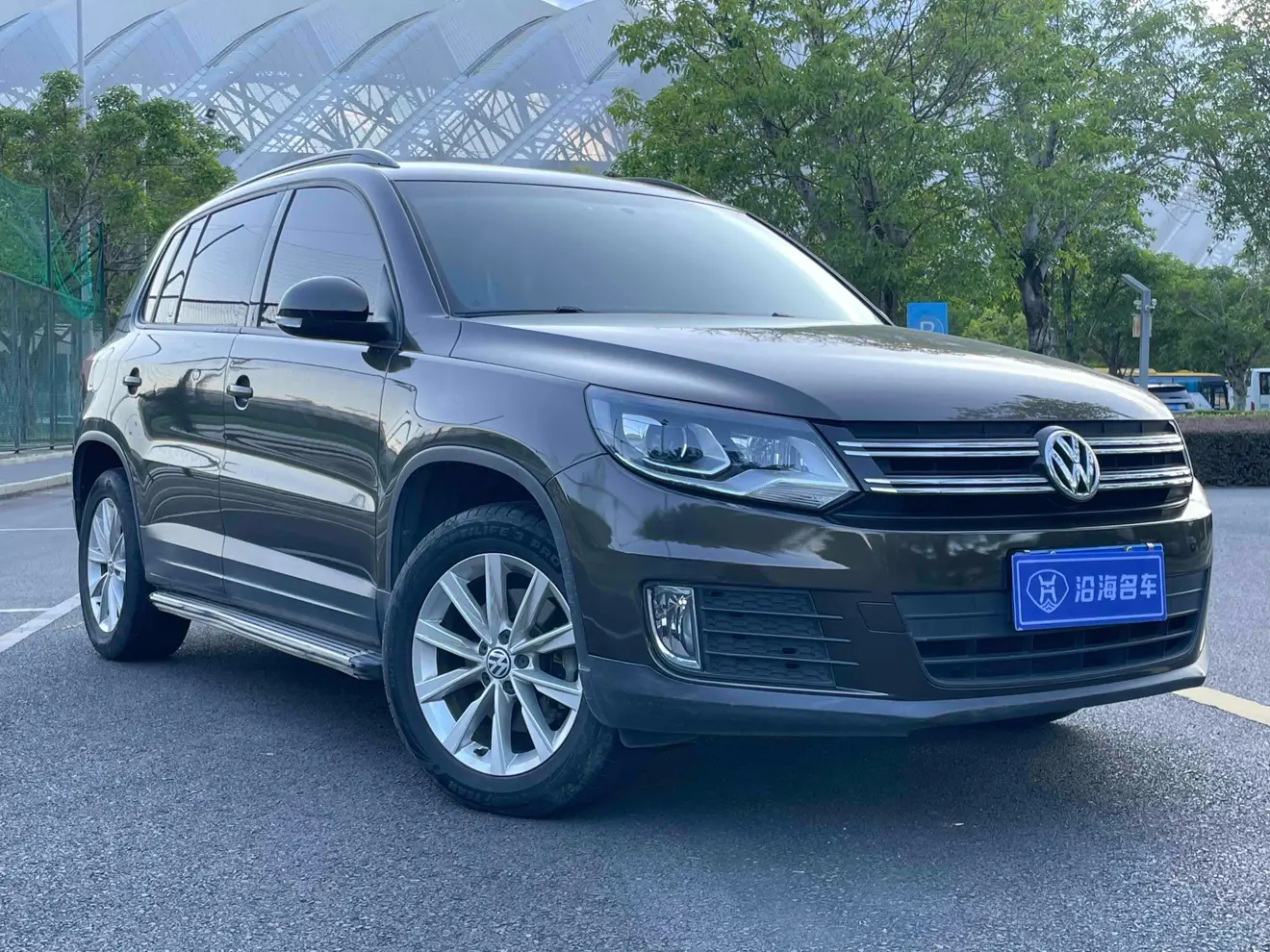Volkswagen Tiguan  из Китая