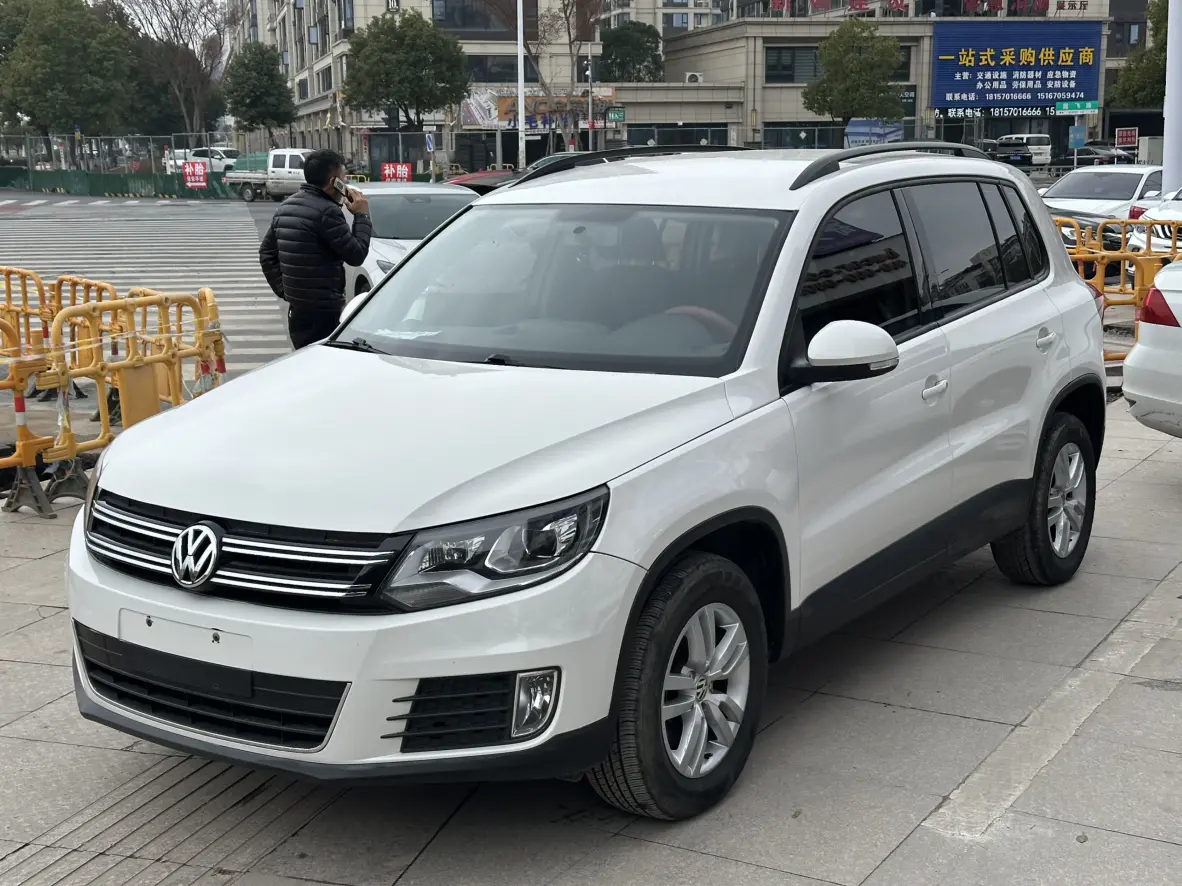 Volkswagen Tiguan  из Китая