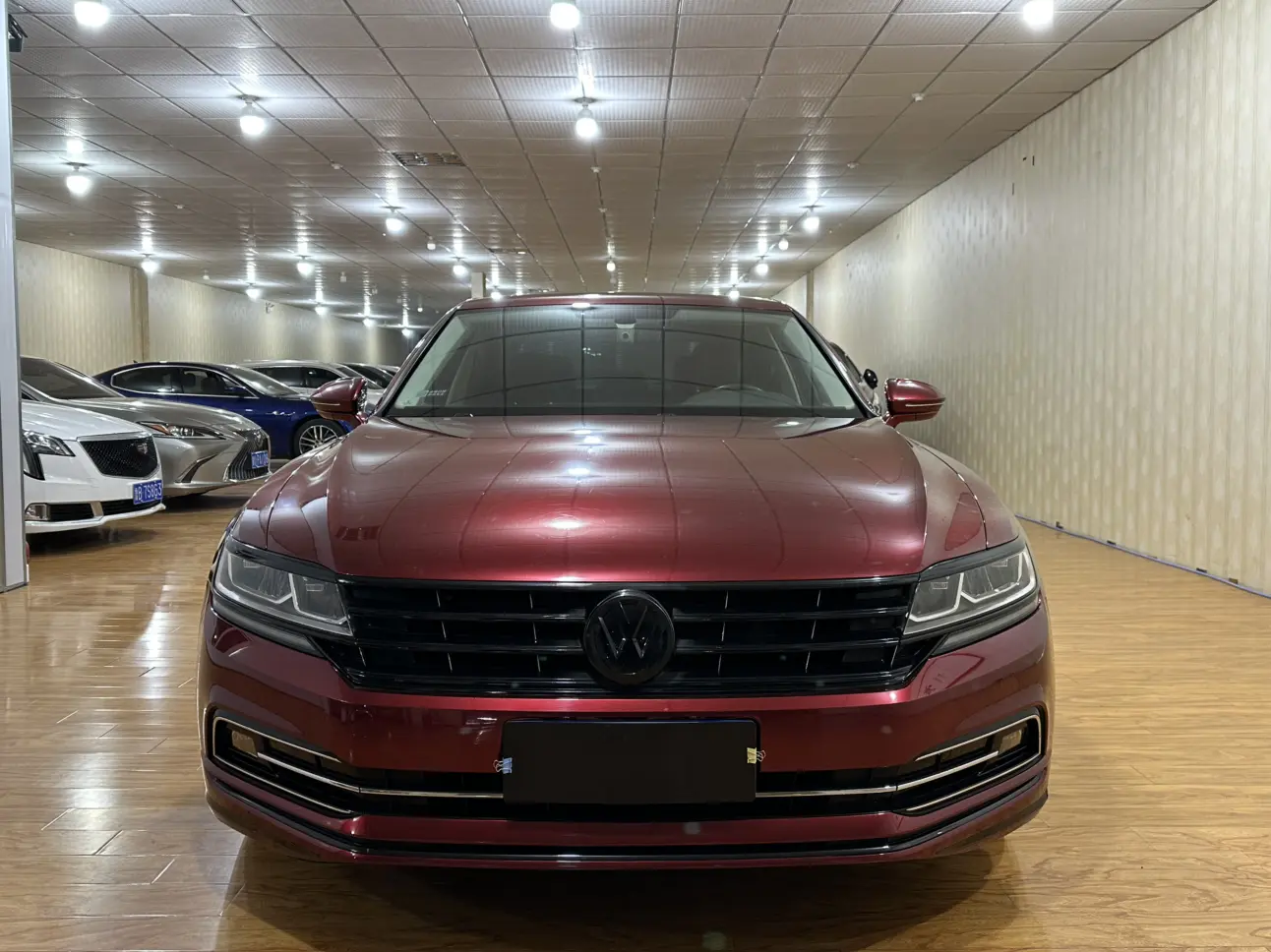 Volkswagen Hui Ang  из Китая