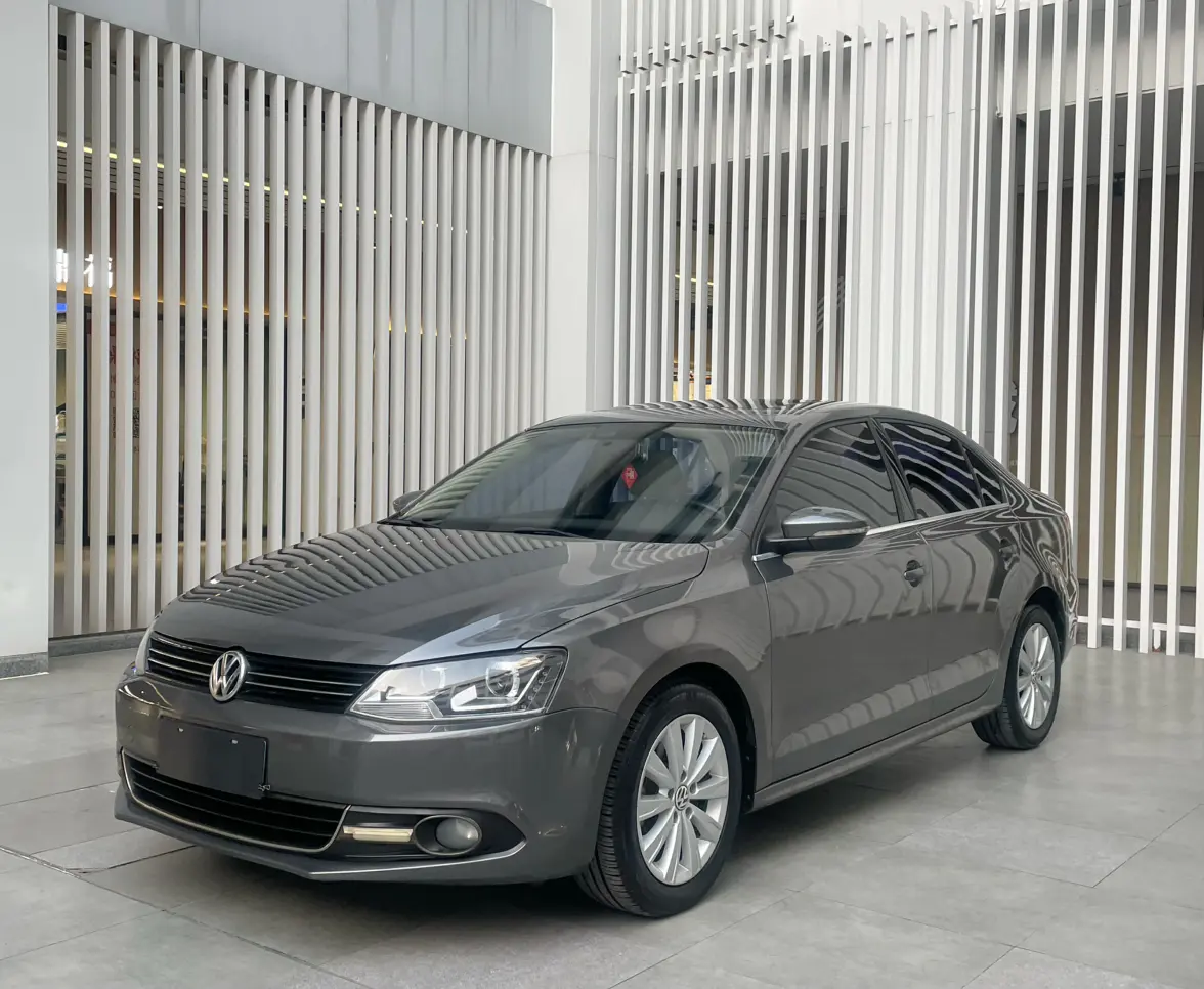 Volkswagen Sagitar  из Китая