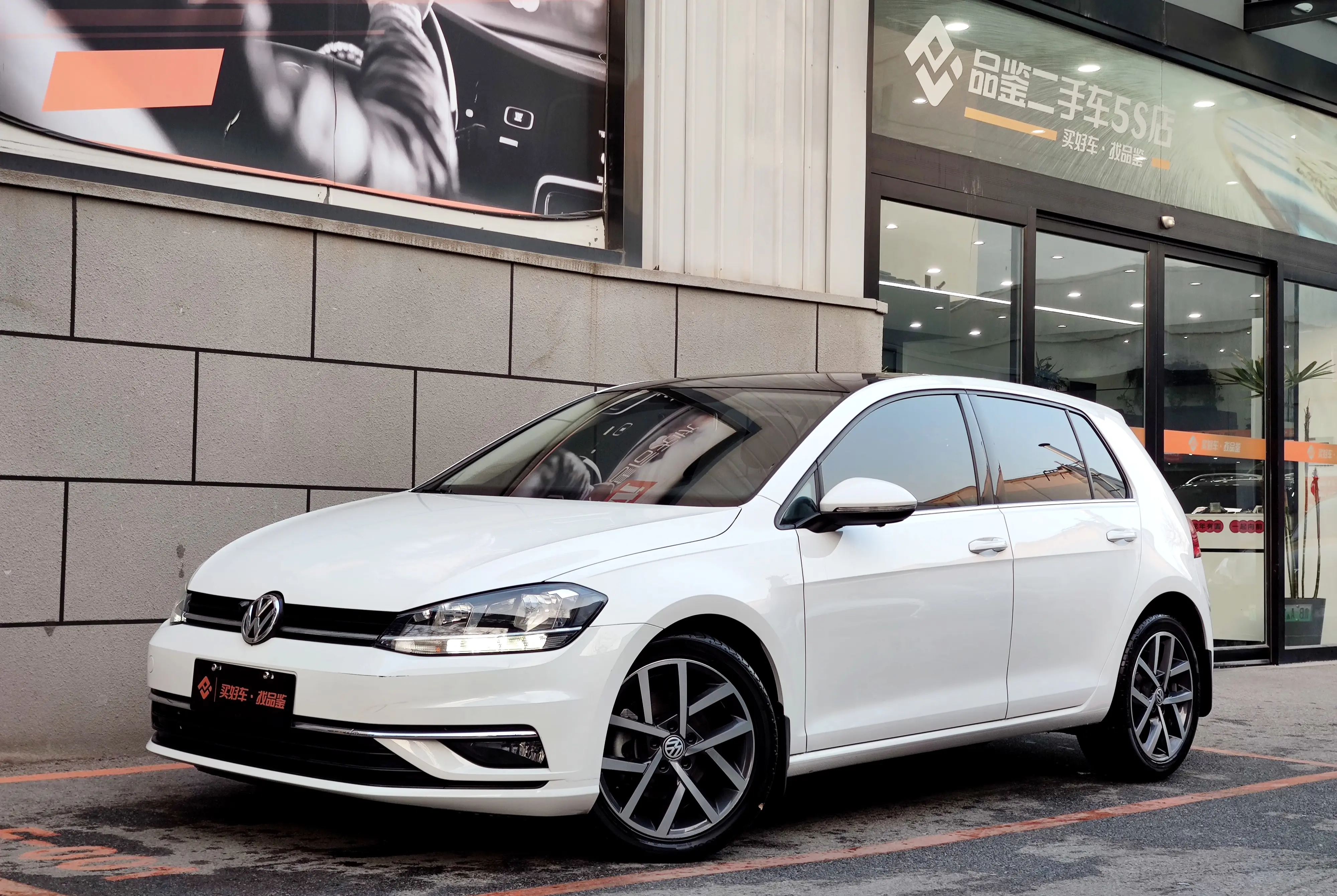 Volkswagen Golf  из Китая