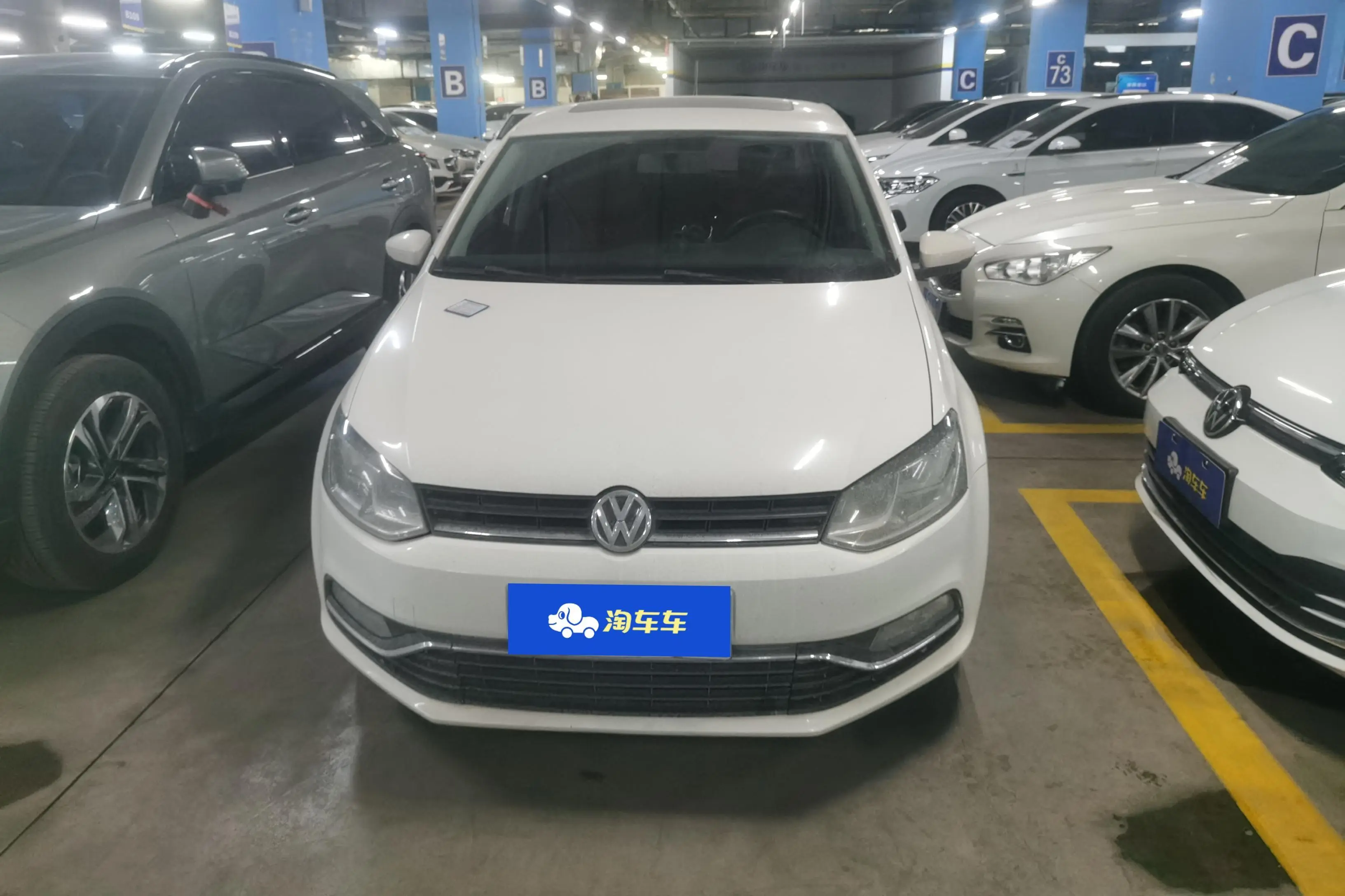 Volkswagen Polo  из Китая