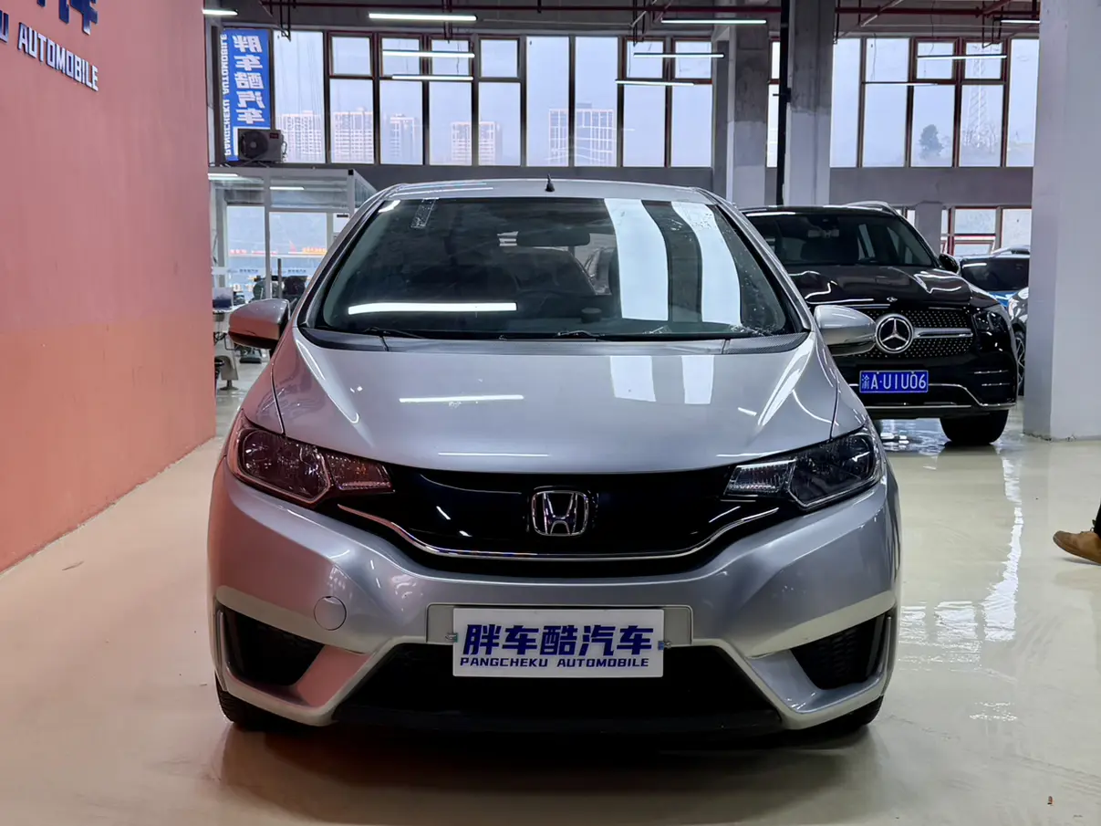 Honda Fit  из Китая