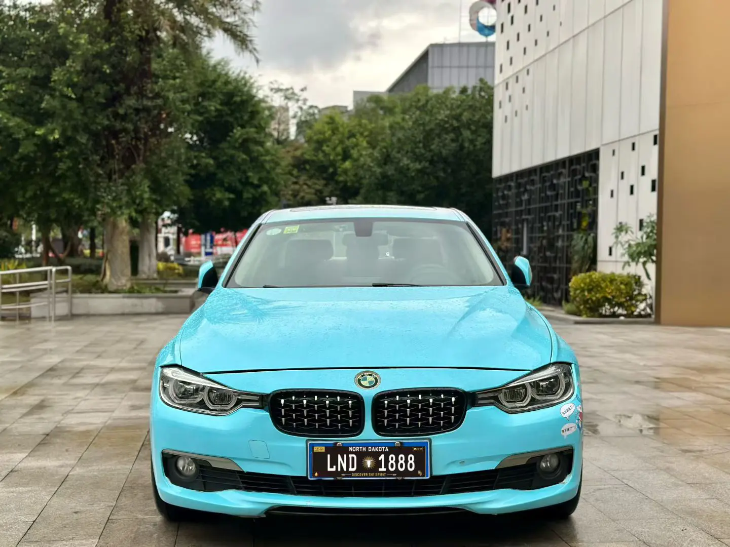 BMW 3 Series  из Китая