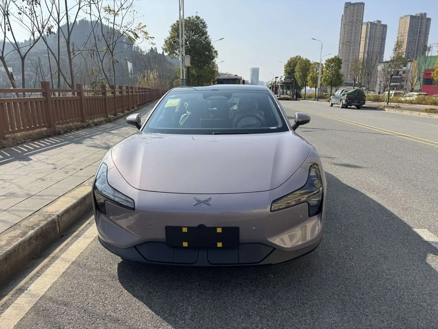 Xpeng Xiaopeng MONA M03  из Китая