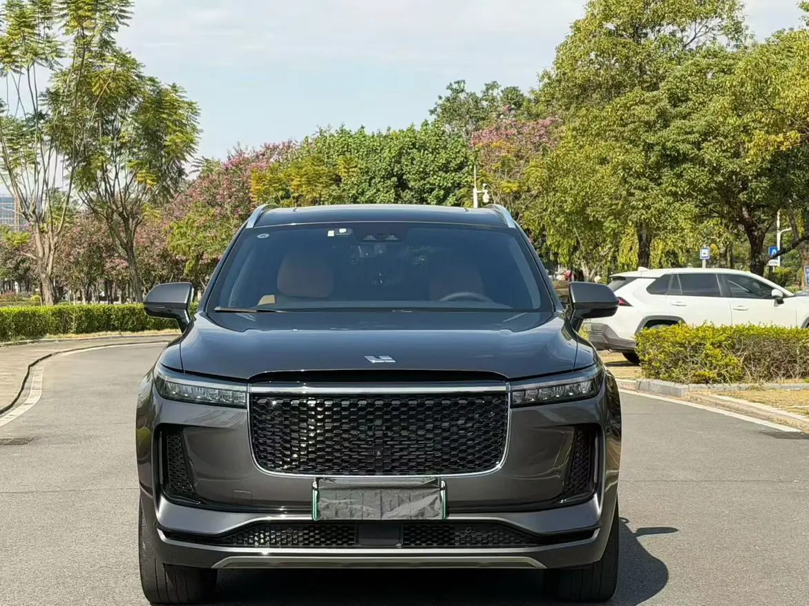 Li ONE (Ideal ONE)  из Китая