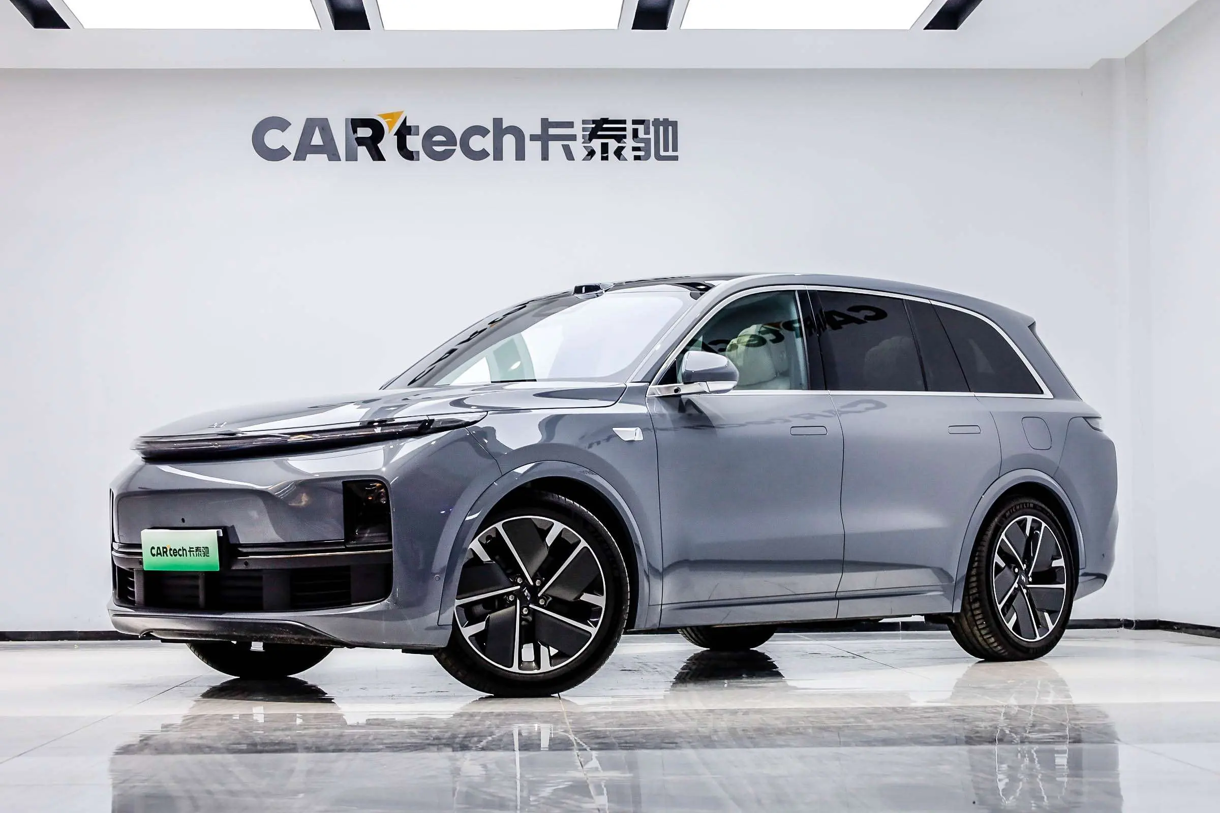 Li L8 (Ideal L8)  из Китая