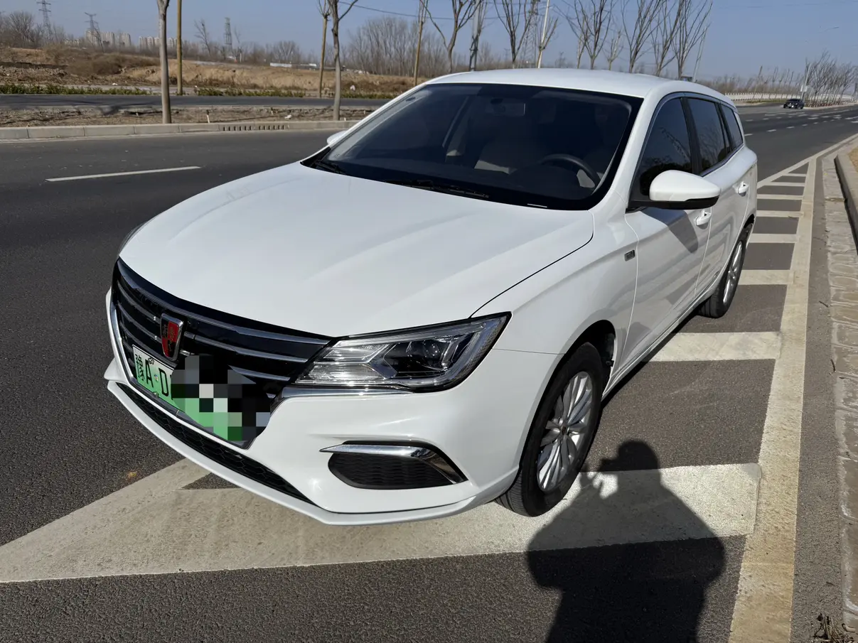 Roewe Ei5  из Китая