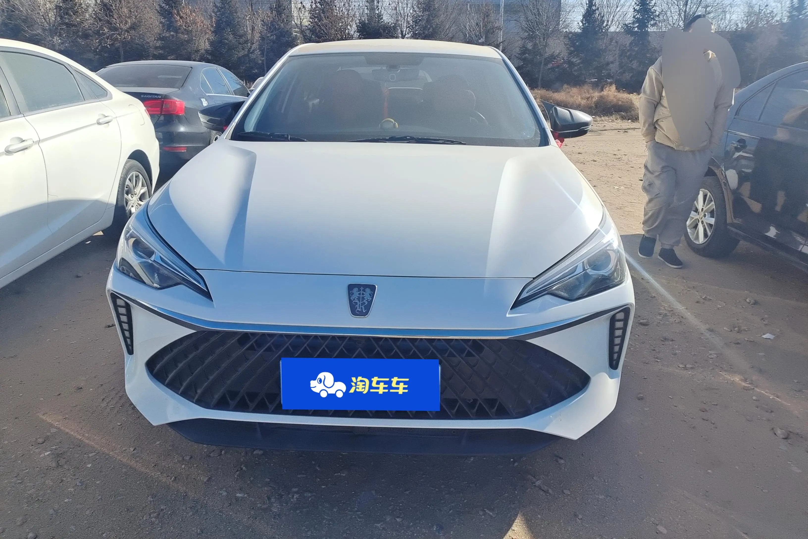 Roewe i5  из Китая