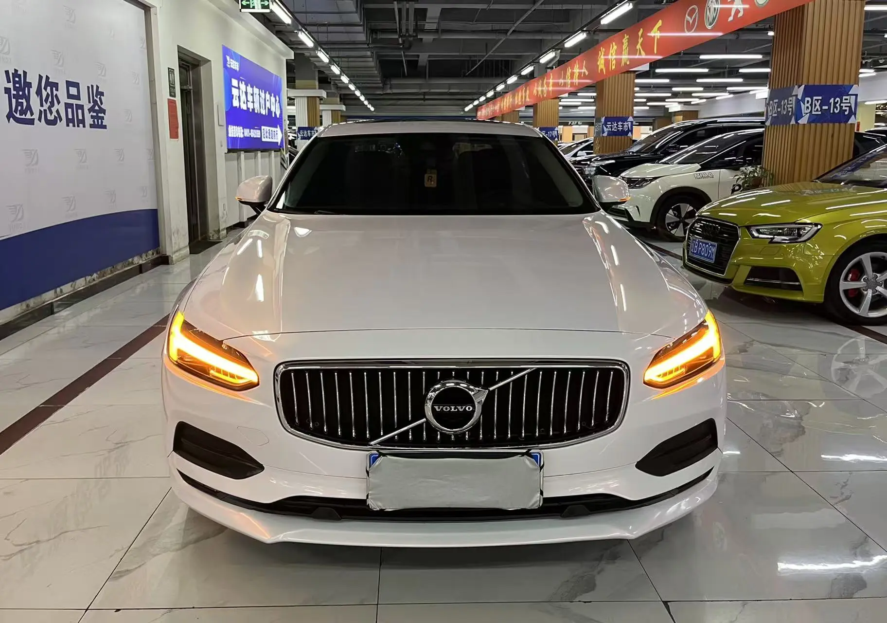 Volvo S90  из Китая