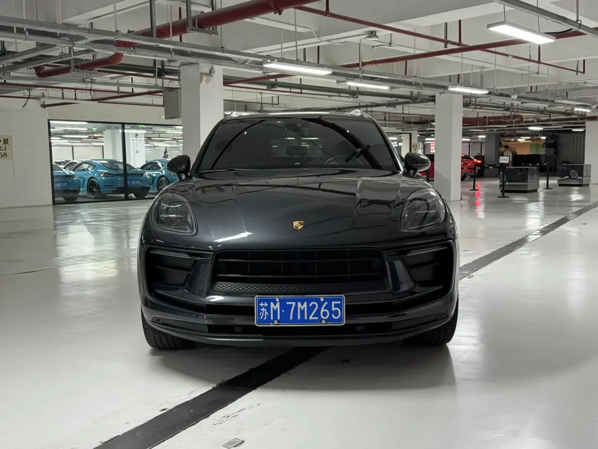 Porsche Macan  из Китая