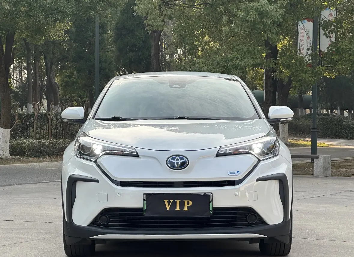 Toyota Yize E Jin Qing  из Китая
