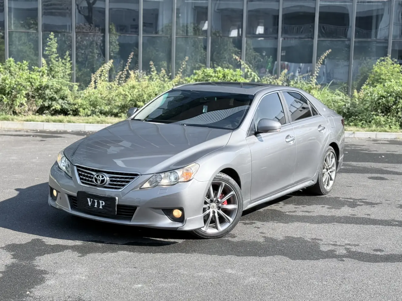 Toyota Ruizhi  из Китая