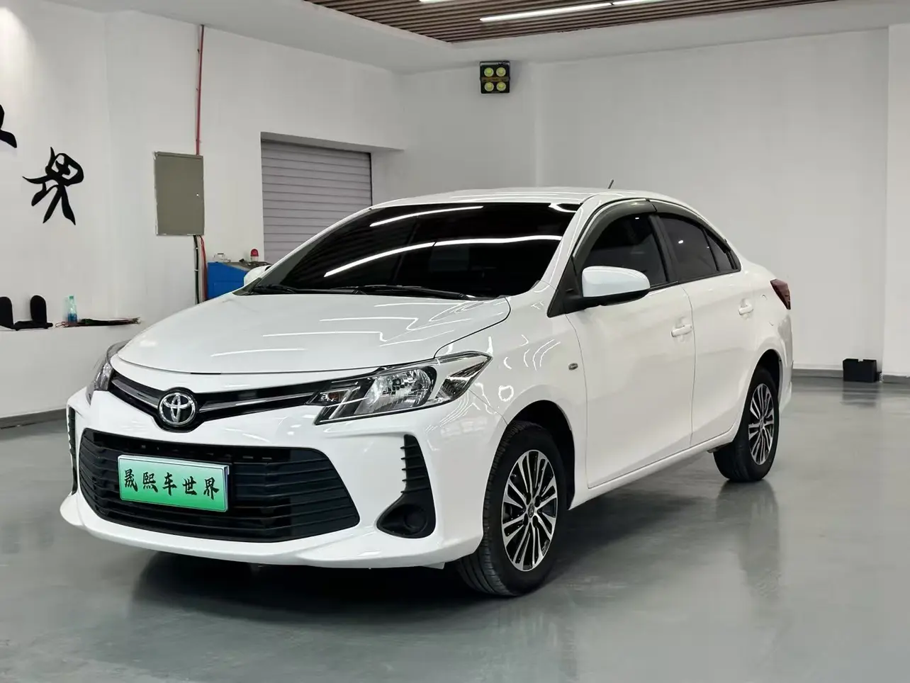 Toyota Vios  из Китая