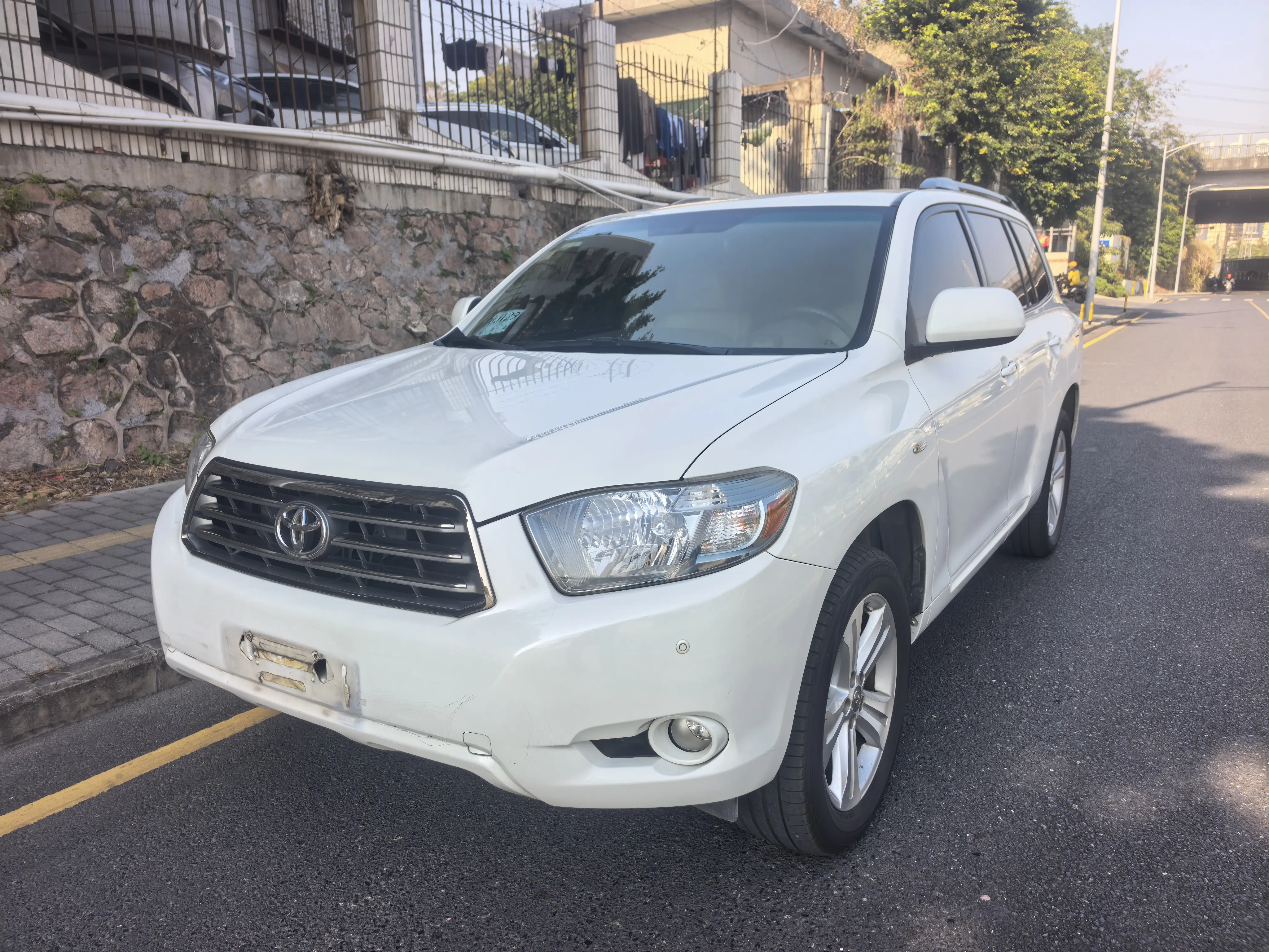 Toyota Highlander  из Китая