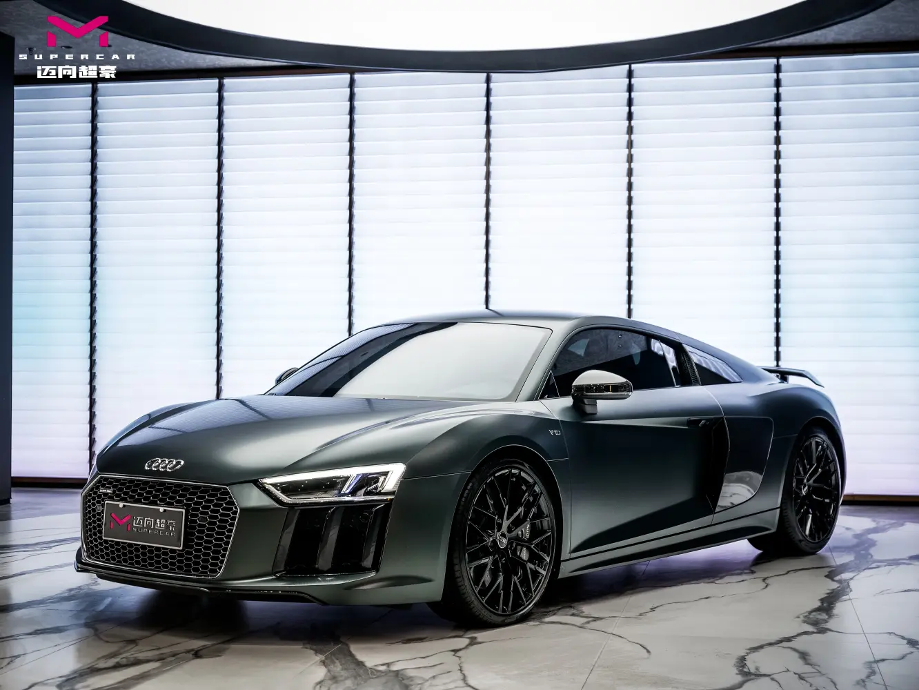 Audi R8  из Китая