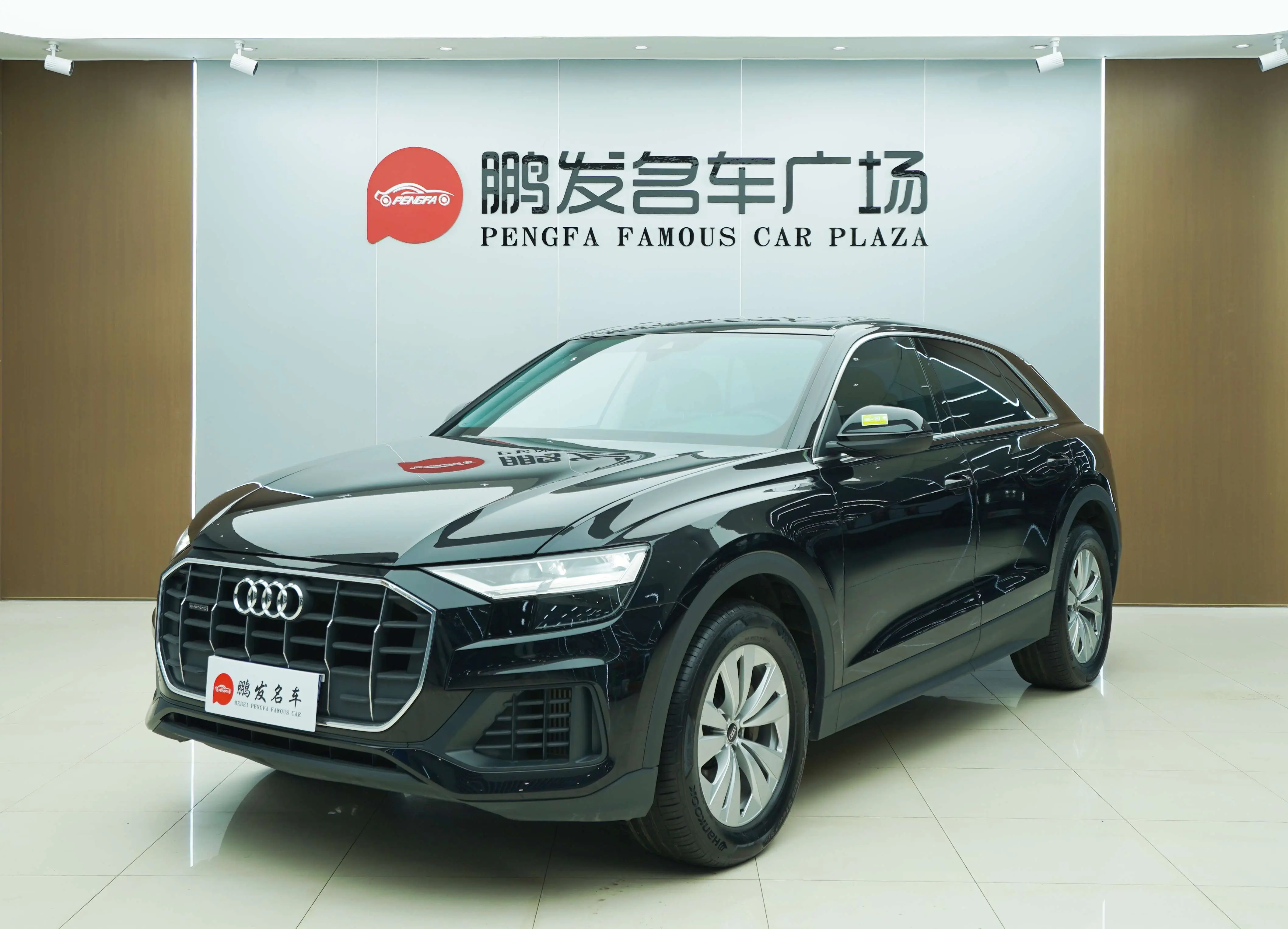 Audi Q8  из Китая