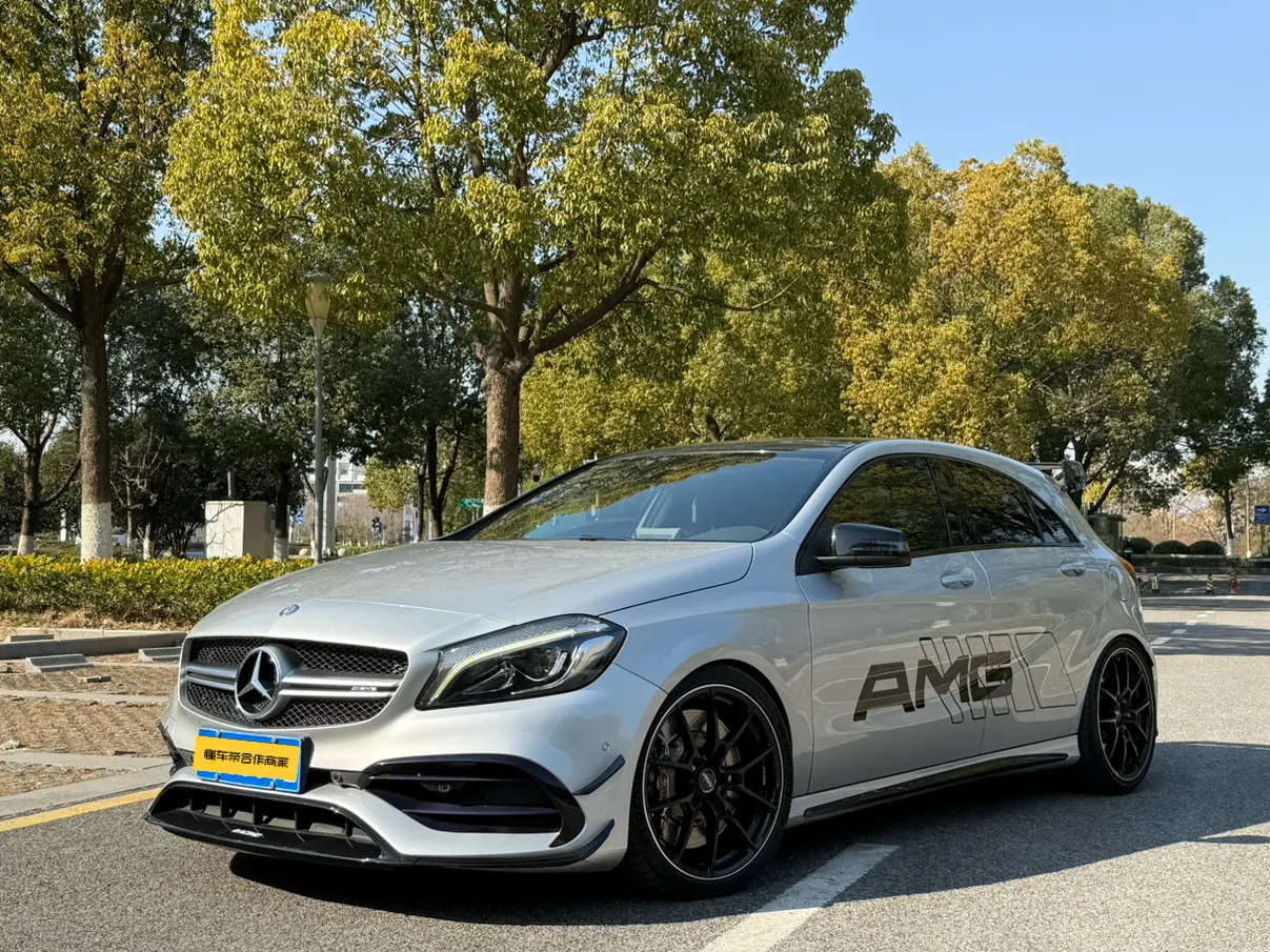 Mercedes-Benz A-Class AMG  из Китая