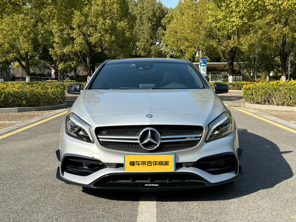 Mercedes-Benz A-Class AMG  из Китая