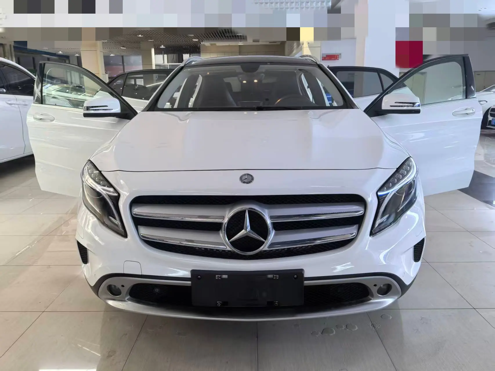 Mercedes-Benz GLA  из Китая