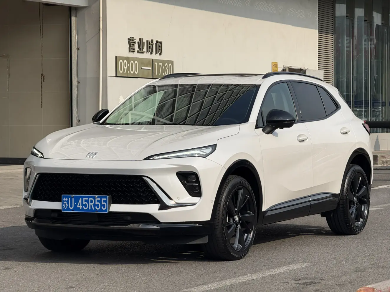 Buick Envision S  из Китая