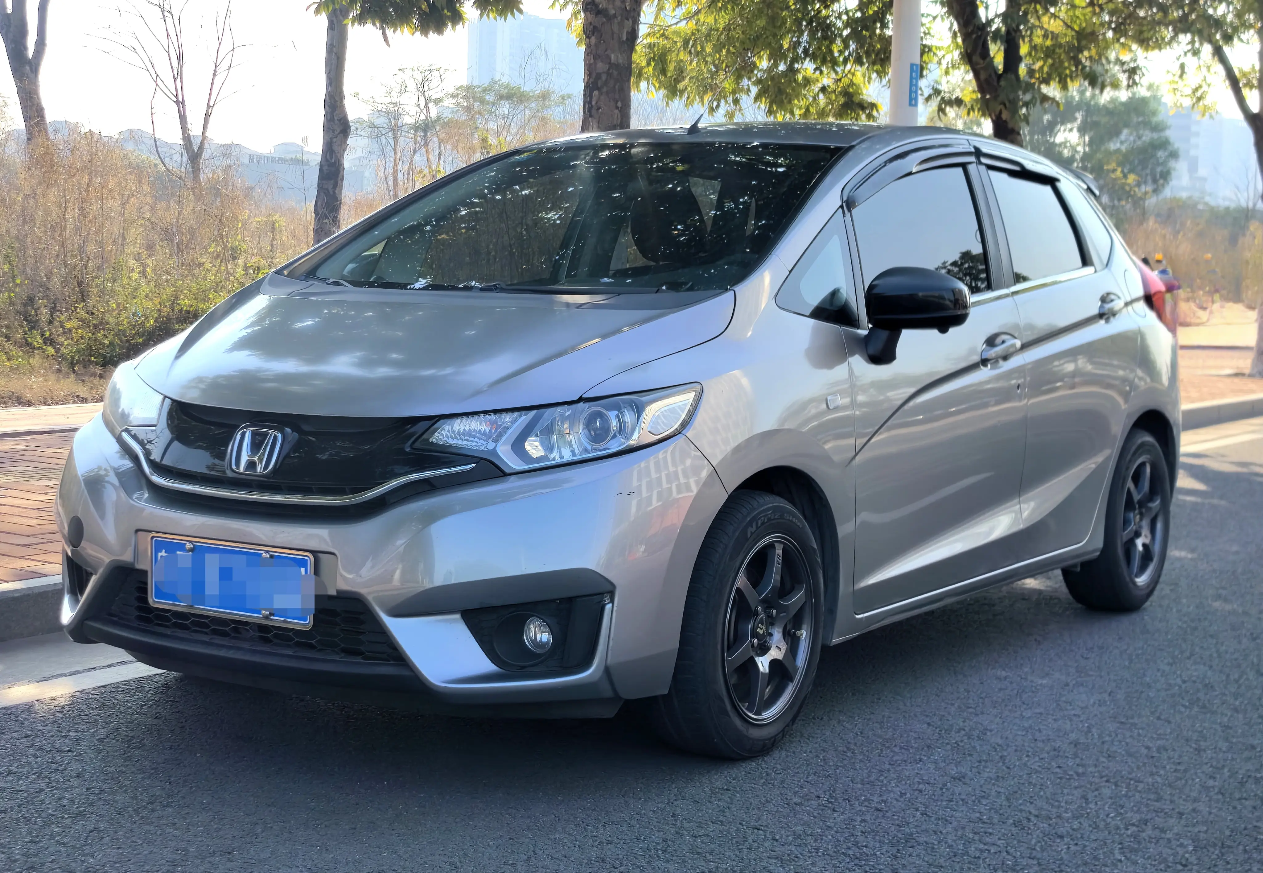 Honda Fit  из Китая
