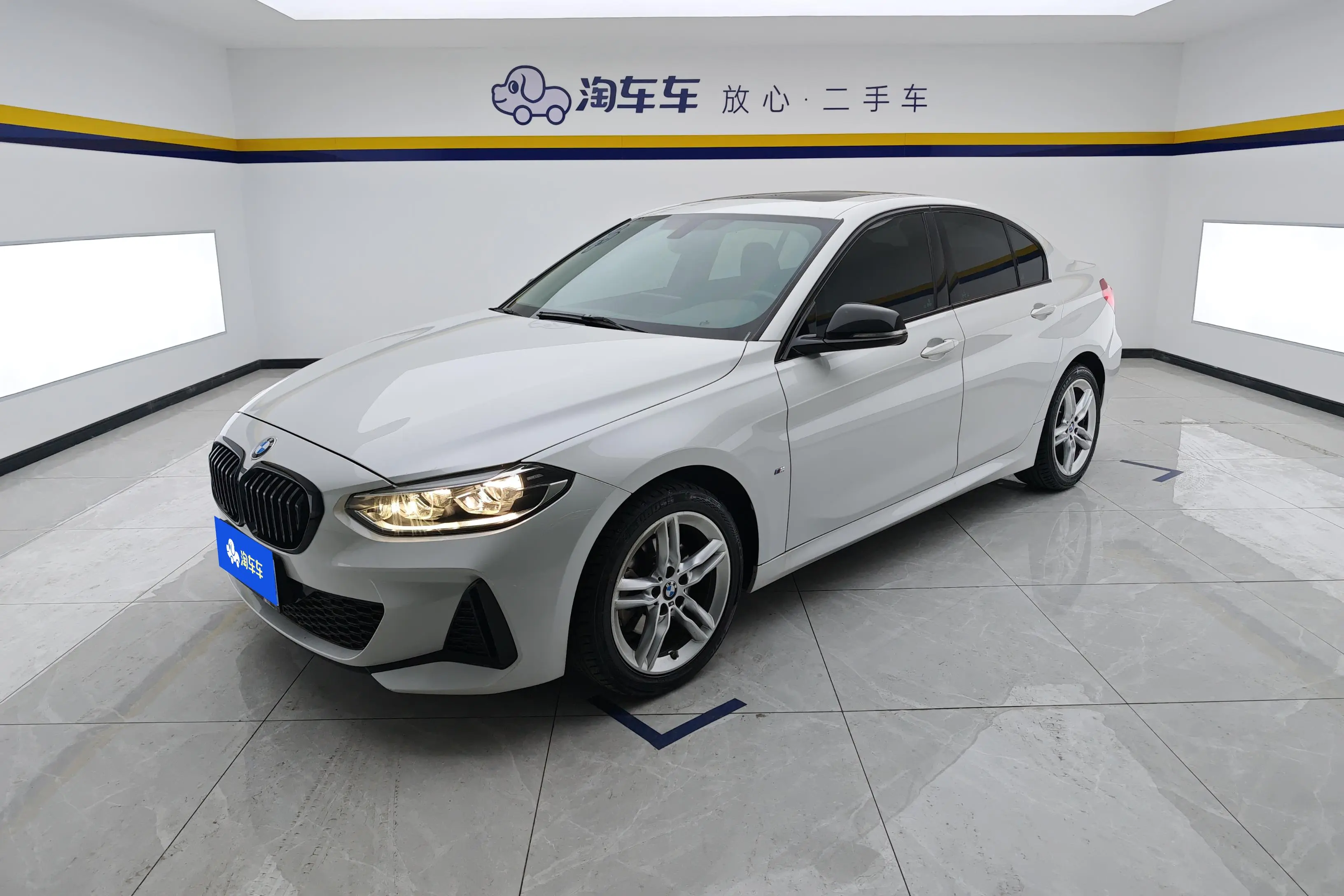 BMW 1 Series  из Китая