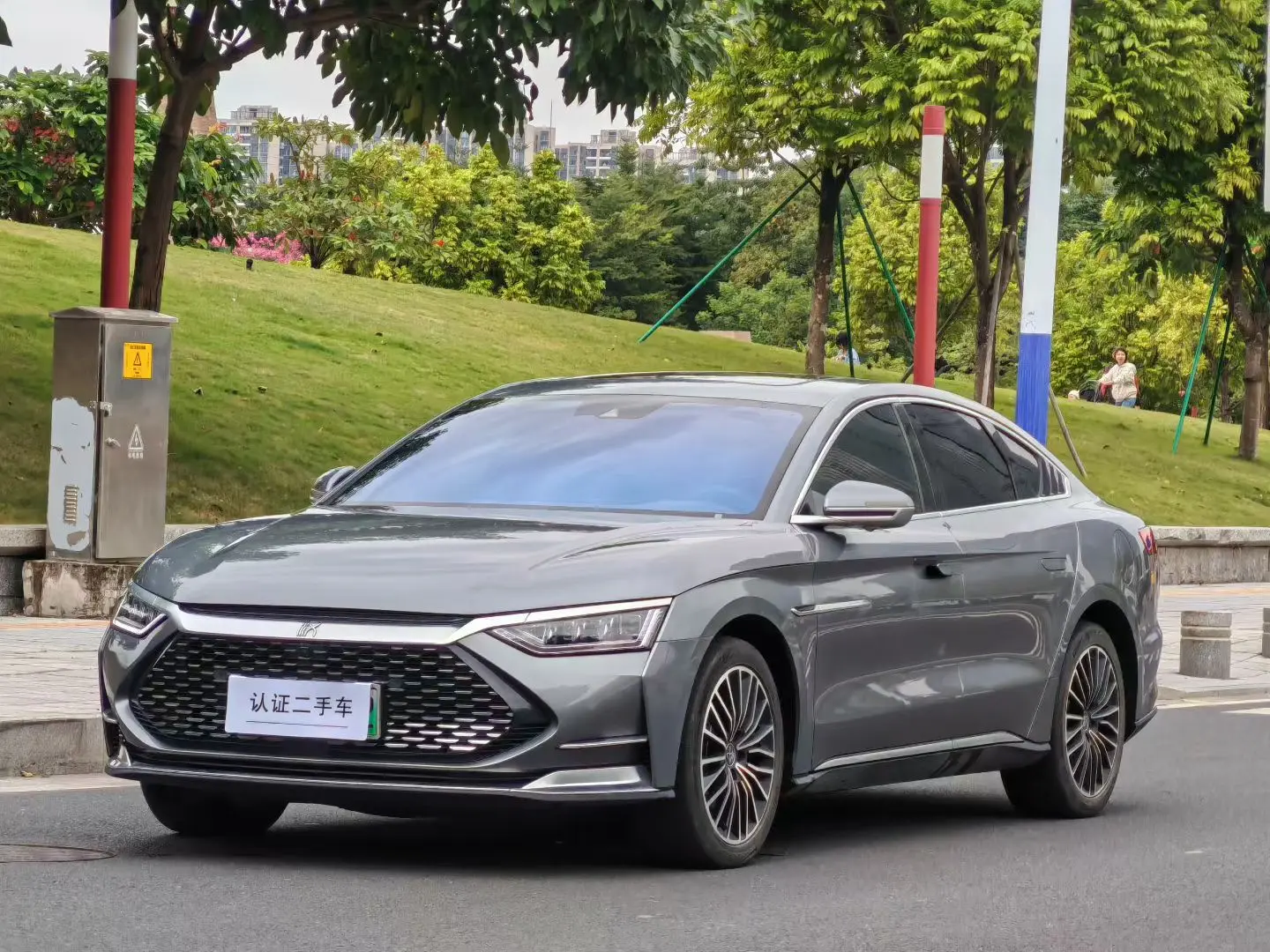 BYD HAN DM  из Китая