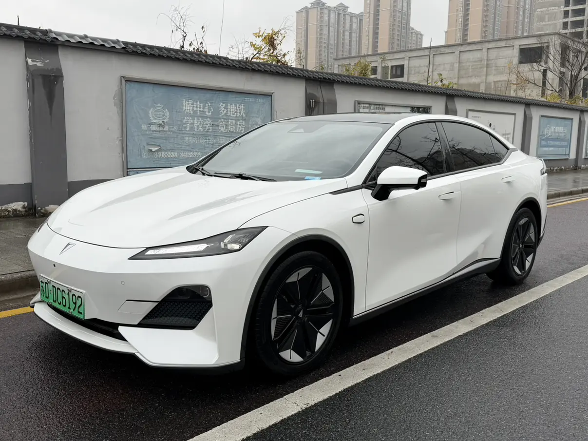 Deepal Dark blue SL03  из Китая